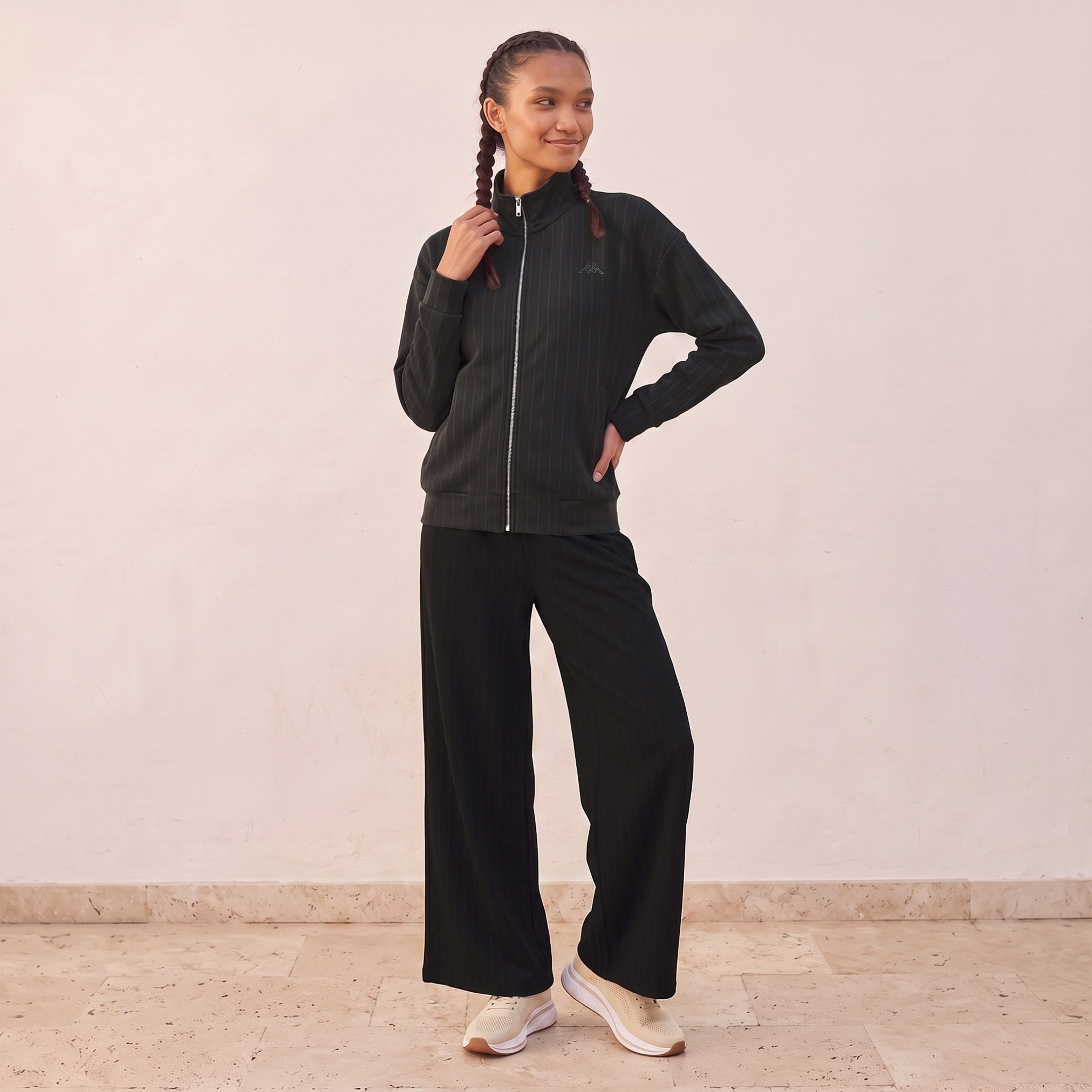 جاكيت مخطط من كابا-sports-women-clothing-coatsandjackets-jackets-image-2
