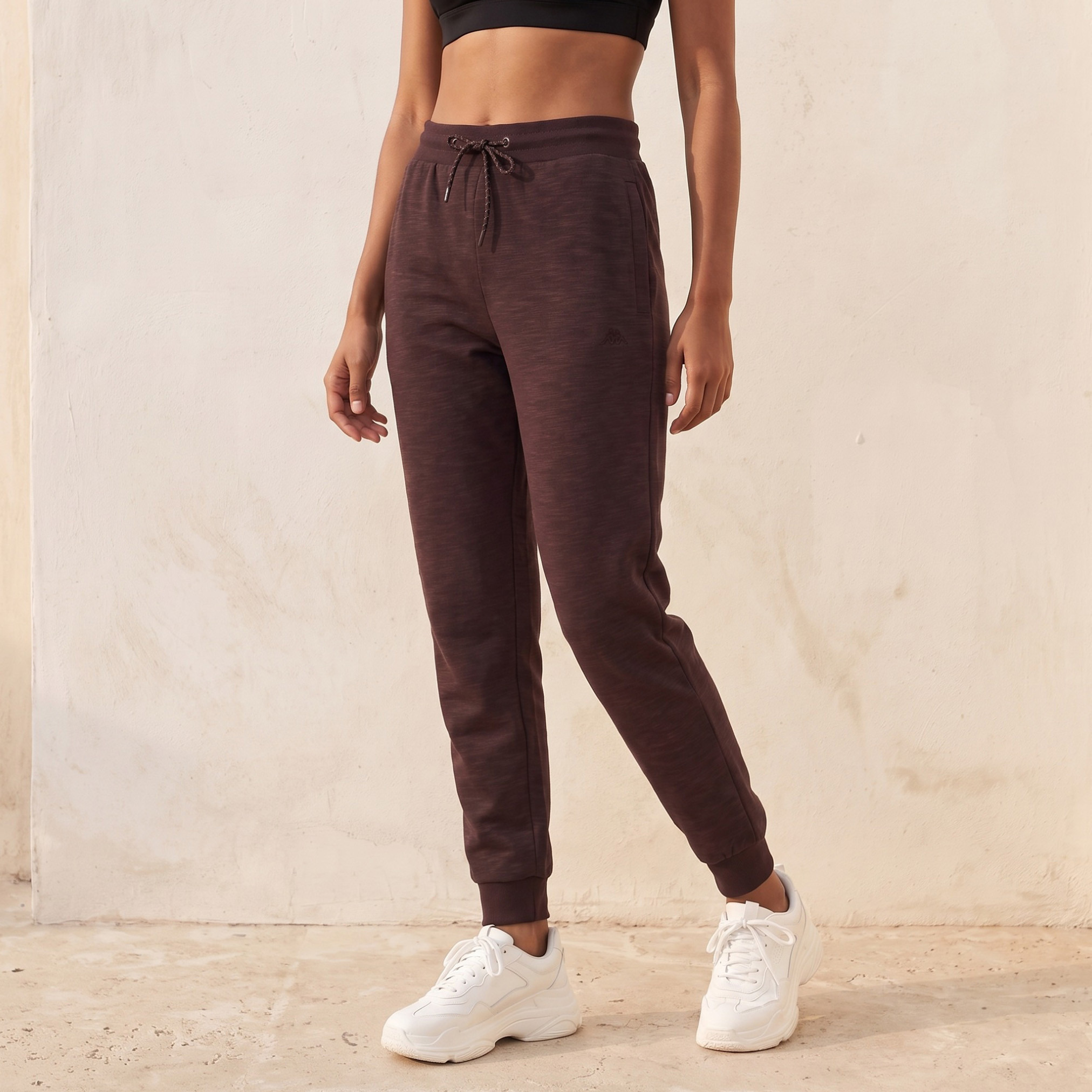 بنطلون رياضي برباط خصر من كابا-women-clothing-bottoms-joggers-image-1
