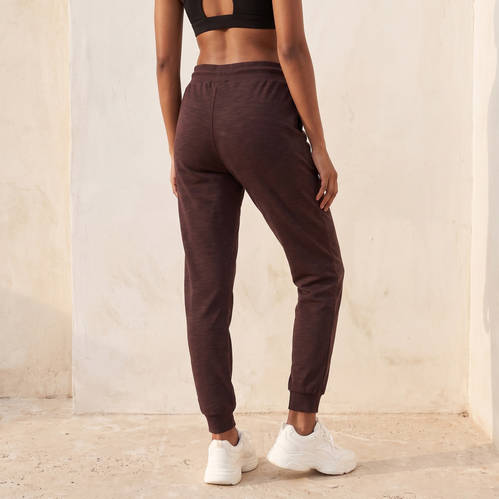 بنطلون رياضي برباط خصر من كابا-women-clothing-bottoms-joggers-image-4