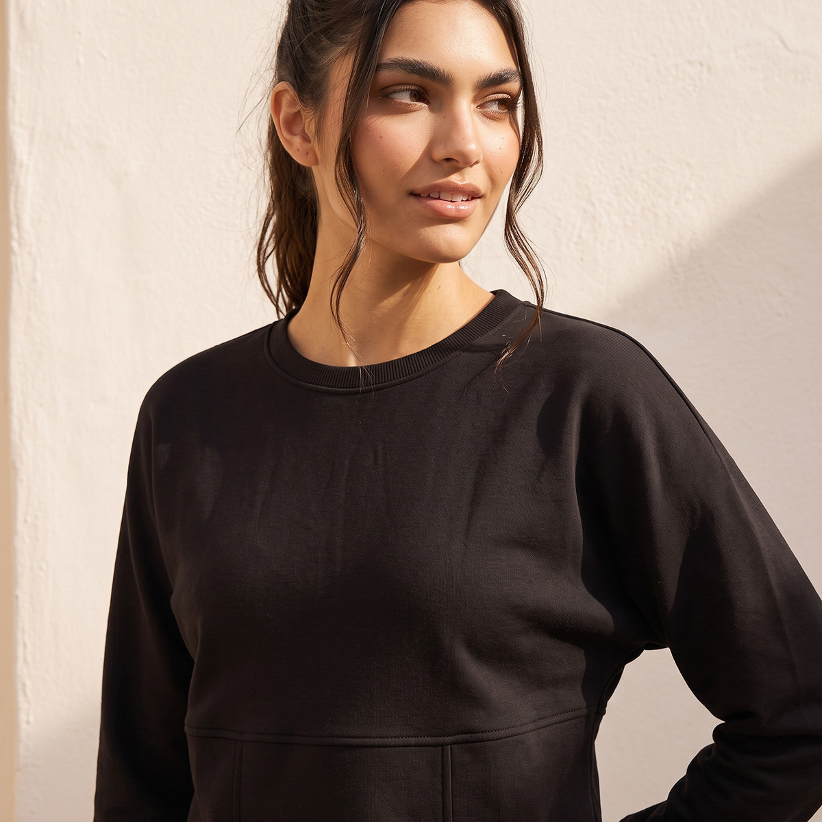 سويت شيرت سوفت تاتش من كابا-women-clothing-hoodiesandsweatshirts-sweatshirts-image-4
