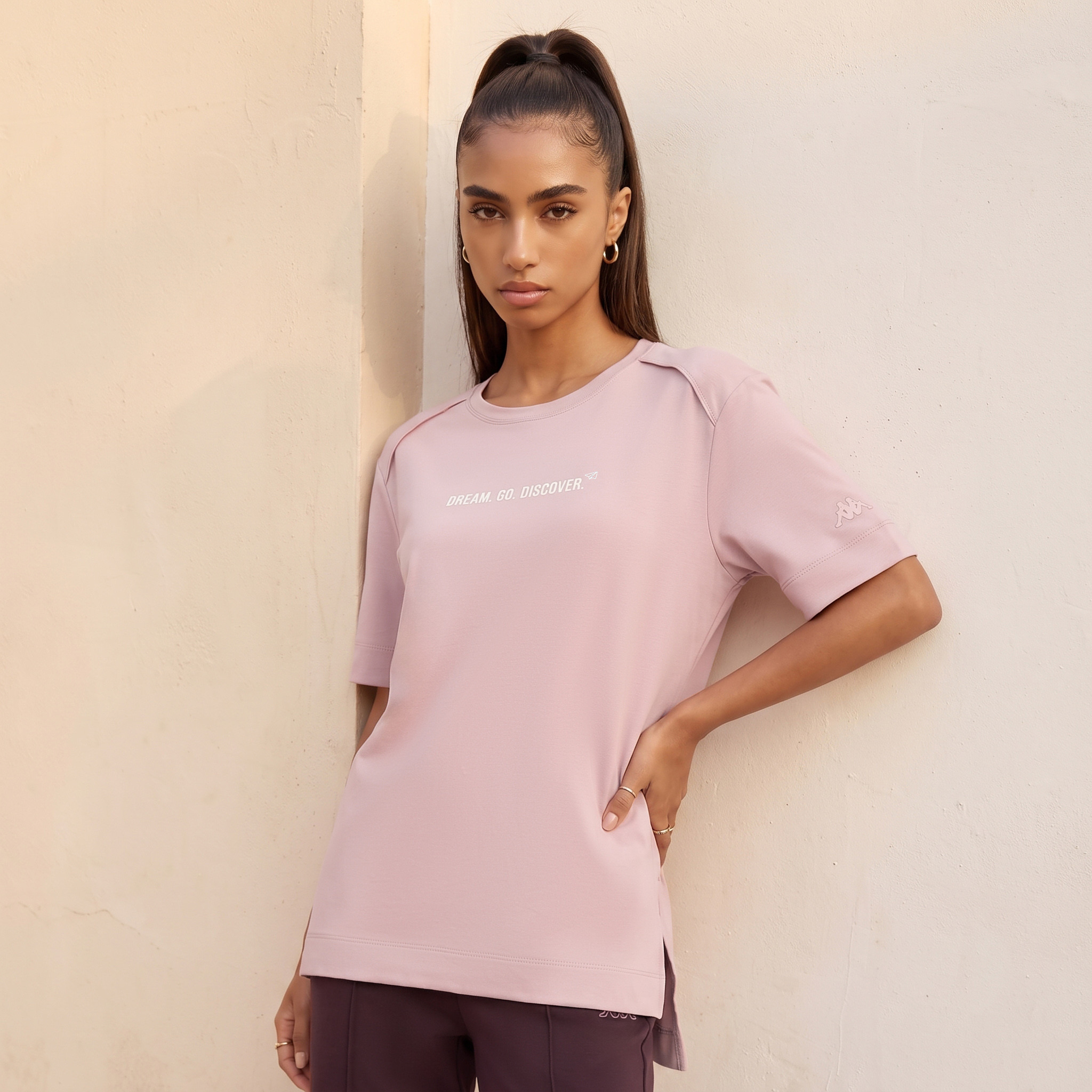 تيشيرت قابل للتمدد في اتجاهين من كابا-women-clothing-tshirts-image-4