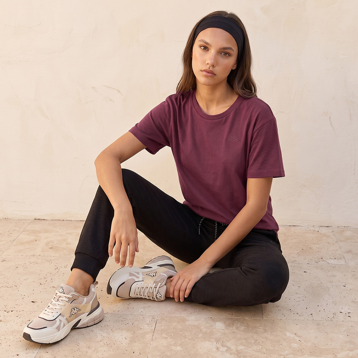 Kappa 2 Way Stretch T-shirt-sports-women-clothing-tshirtsandvests-image-1