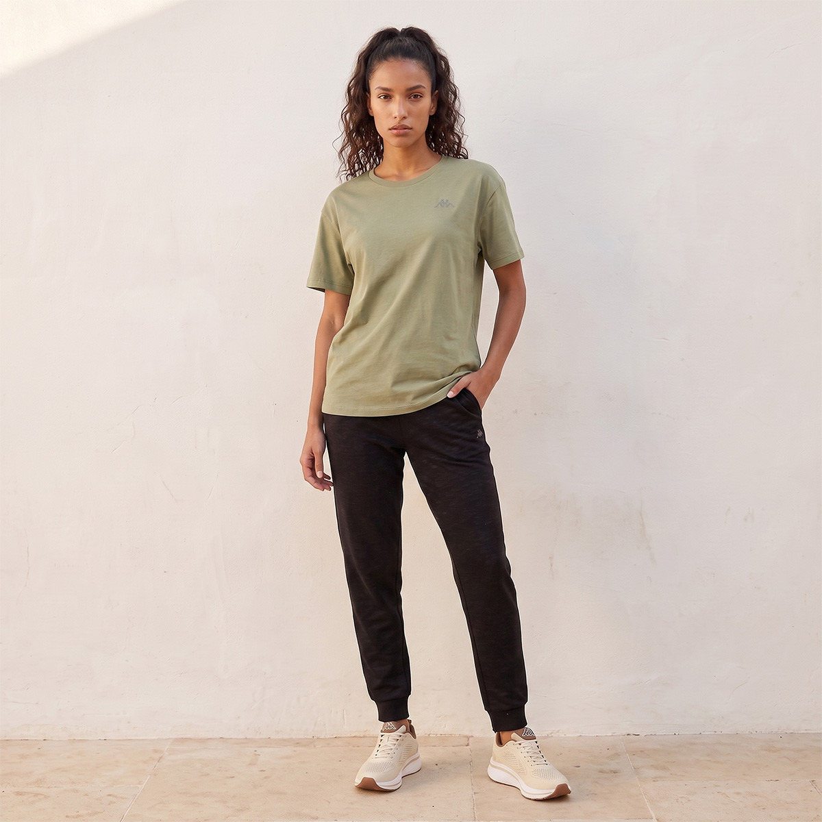 تيشيرت قابل للتمدد في اتجاهين من كابا-sports-women-clothing-tshirtsandvests-image-2