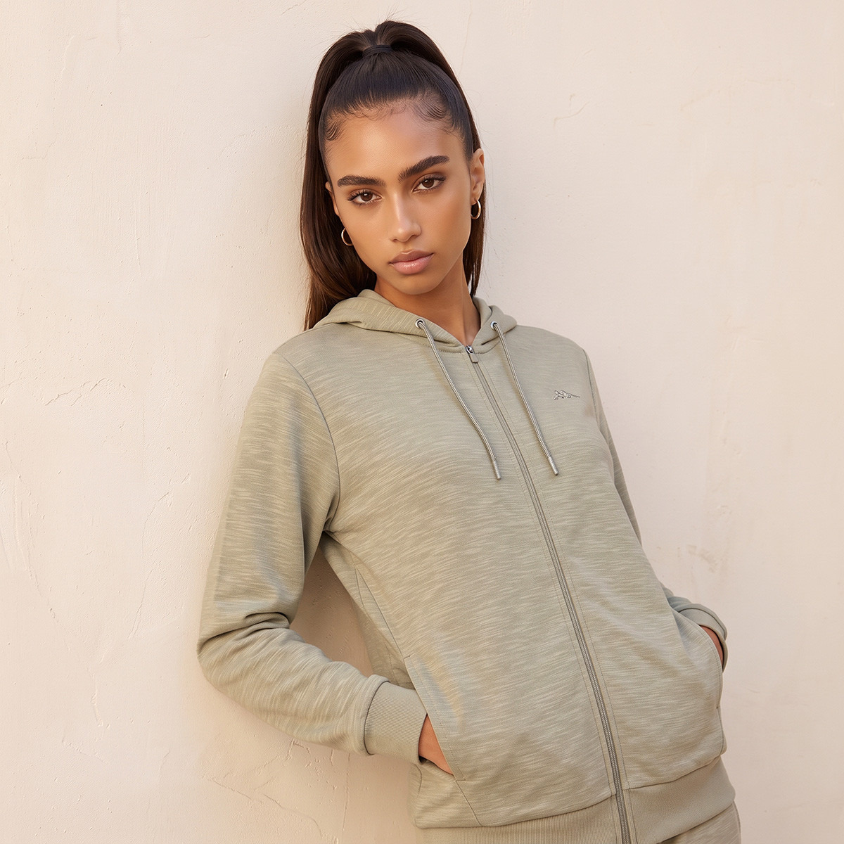 Kappa 2-Way Stretch Hoodie-sports-women-clothing-hoodiesandsweatshirts-image-5