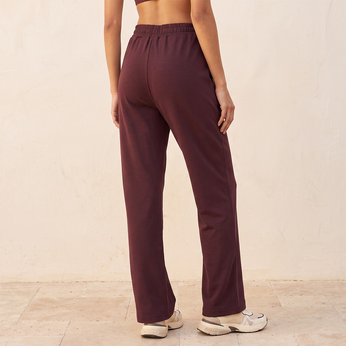 بنطلون رياضي قابل للتمدد في اتجاهين من كابا-women-clothing-bottoms-joggers-image-3