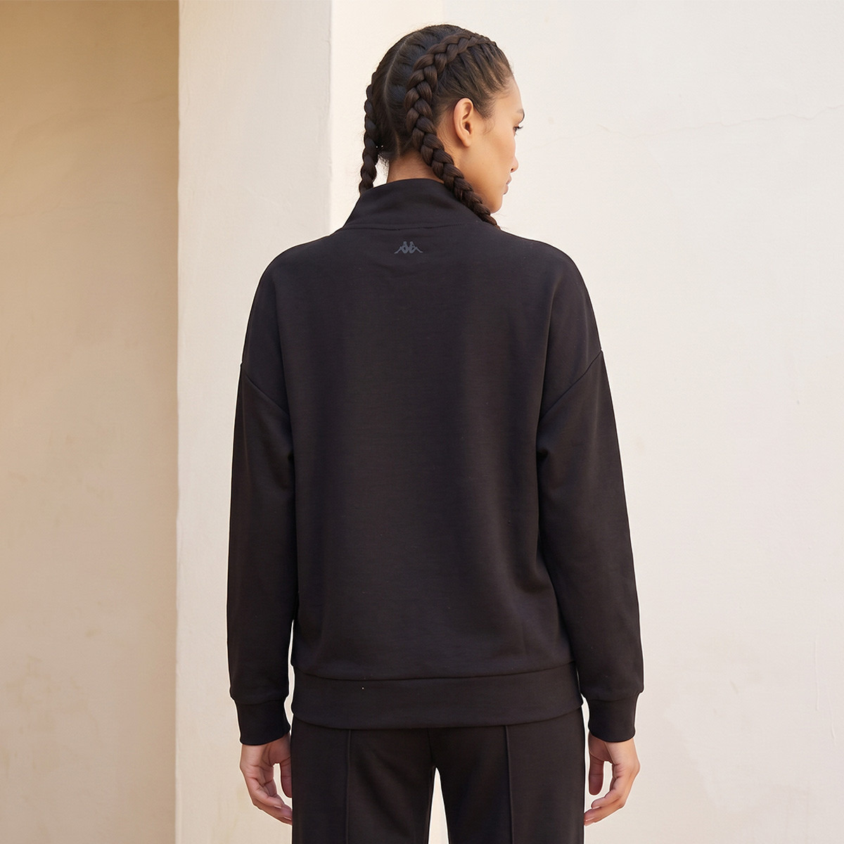 Kappa 2 Way Stretch Sweatshirt-women-clothing-hoodiesandsweatshirts-sweatshirts-image-3