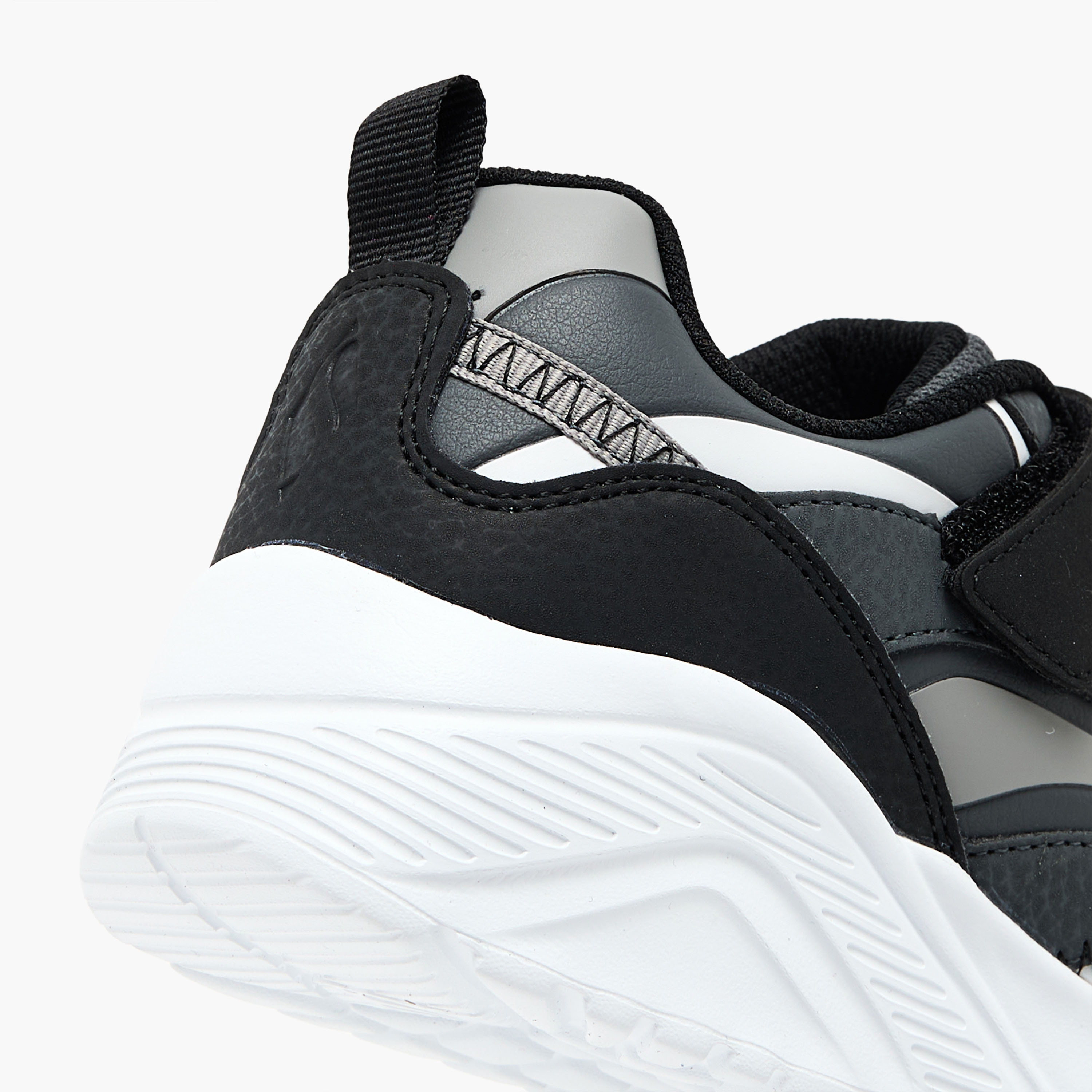 سكيتشرز- حذاء للأولاد أونو لايت بخطاف وحلقة 403645L | OE-boys-shoes-sneakers-image-5