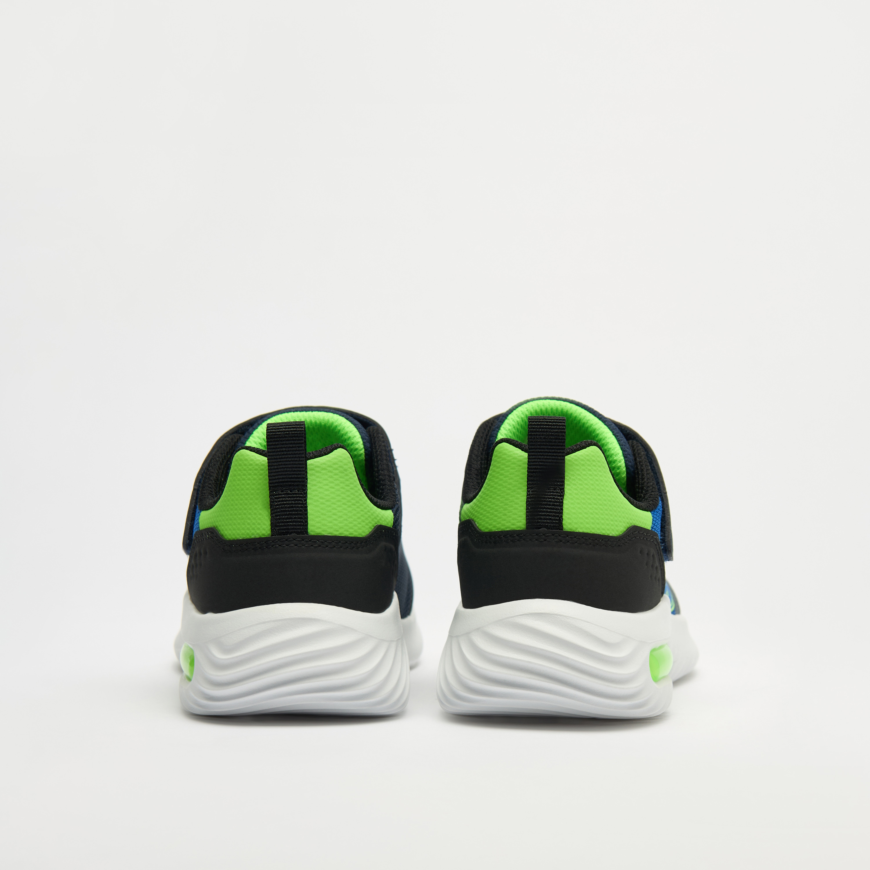 سنيكرز من سكيتشرز للاولاد باوندر-تيك ذو هوك وحلقة 403723L | OE-boys-shoes-sneakers-image-14