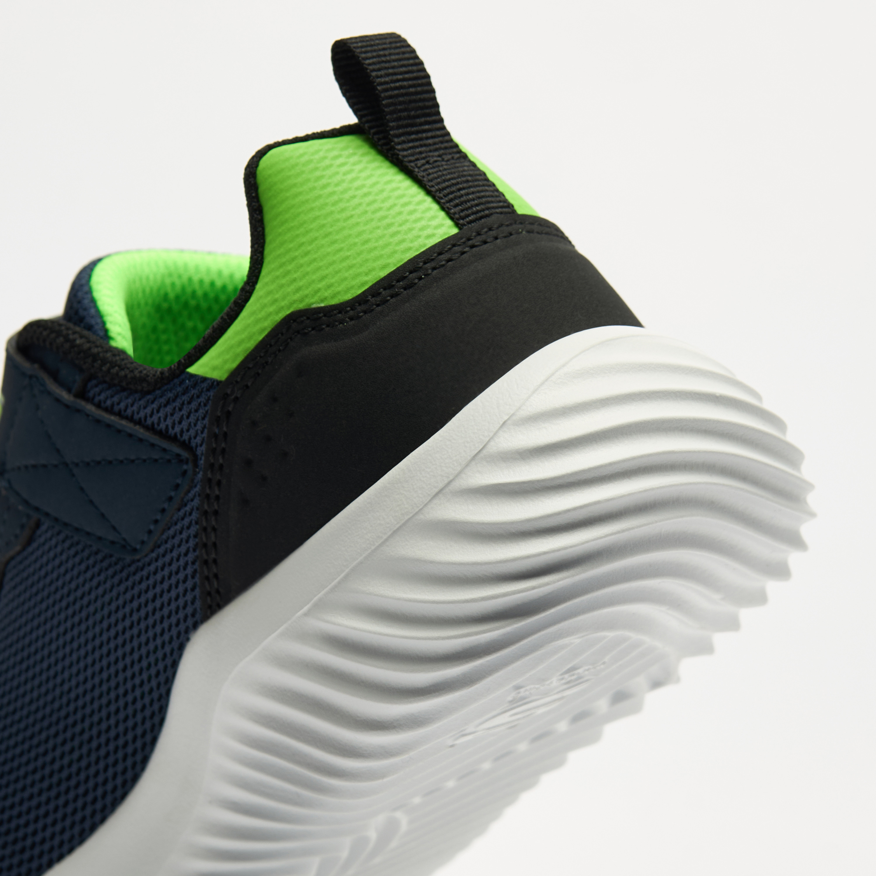 سنيكرز من سكيتشرز للاولاد باوندر-تيك ذو هوك وحلقة 403723L | OE-boys-shoes-sneakers-image-16