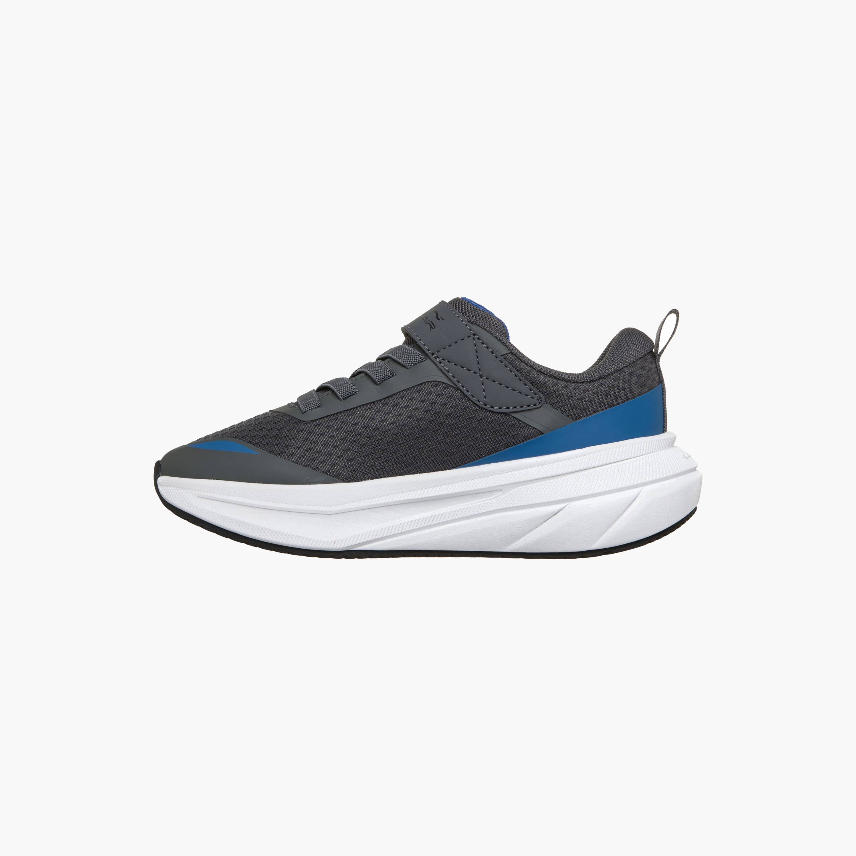 حذاء رياضي بشريط إغلاق لاصق سكيتش-إير فلايت للأولاد من سكيتشرز-sports-boys-shoes-image-6