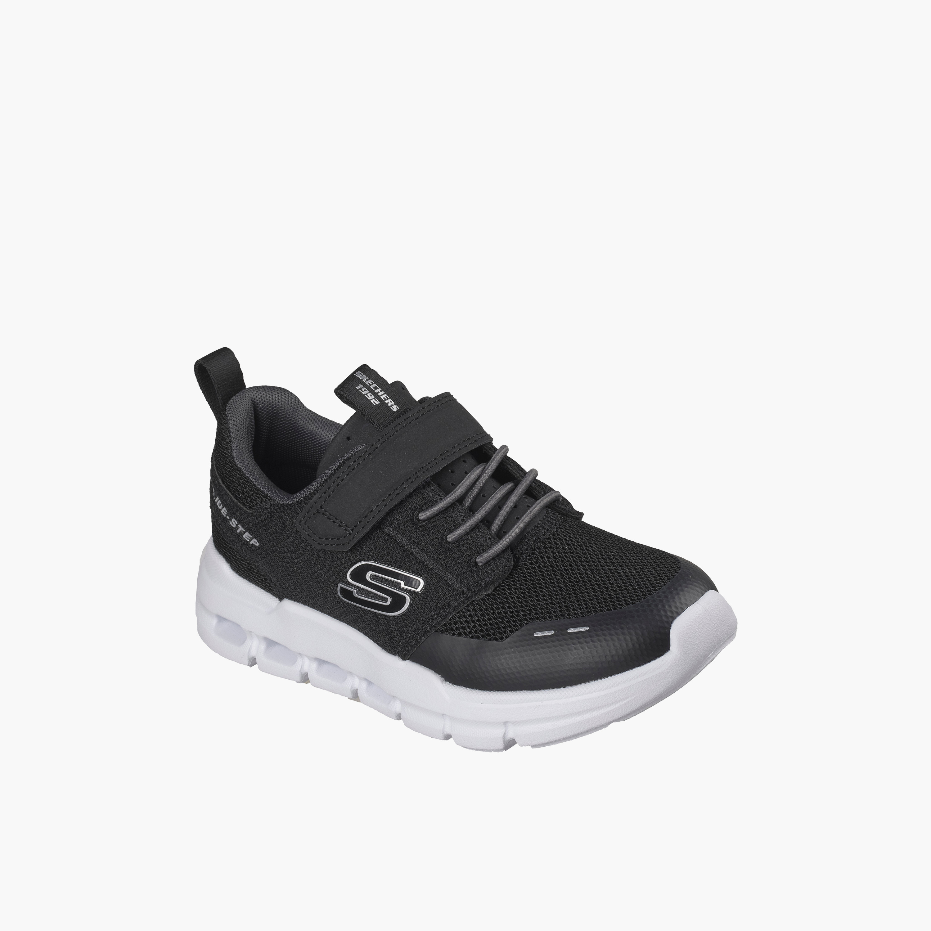 حذاء سنيكرز بشريط إغلاق لاصق للأولاد جلايد ستب فلو من سكيتشرز-sports-boys-shoes-image-1