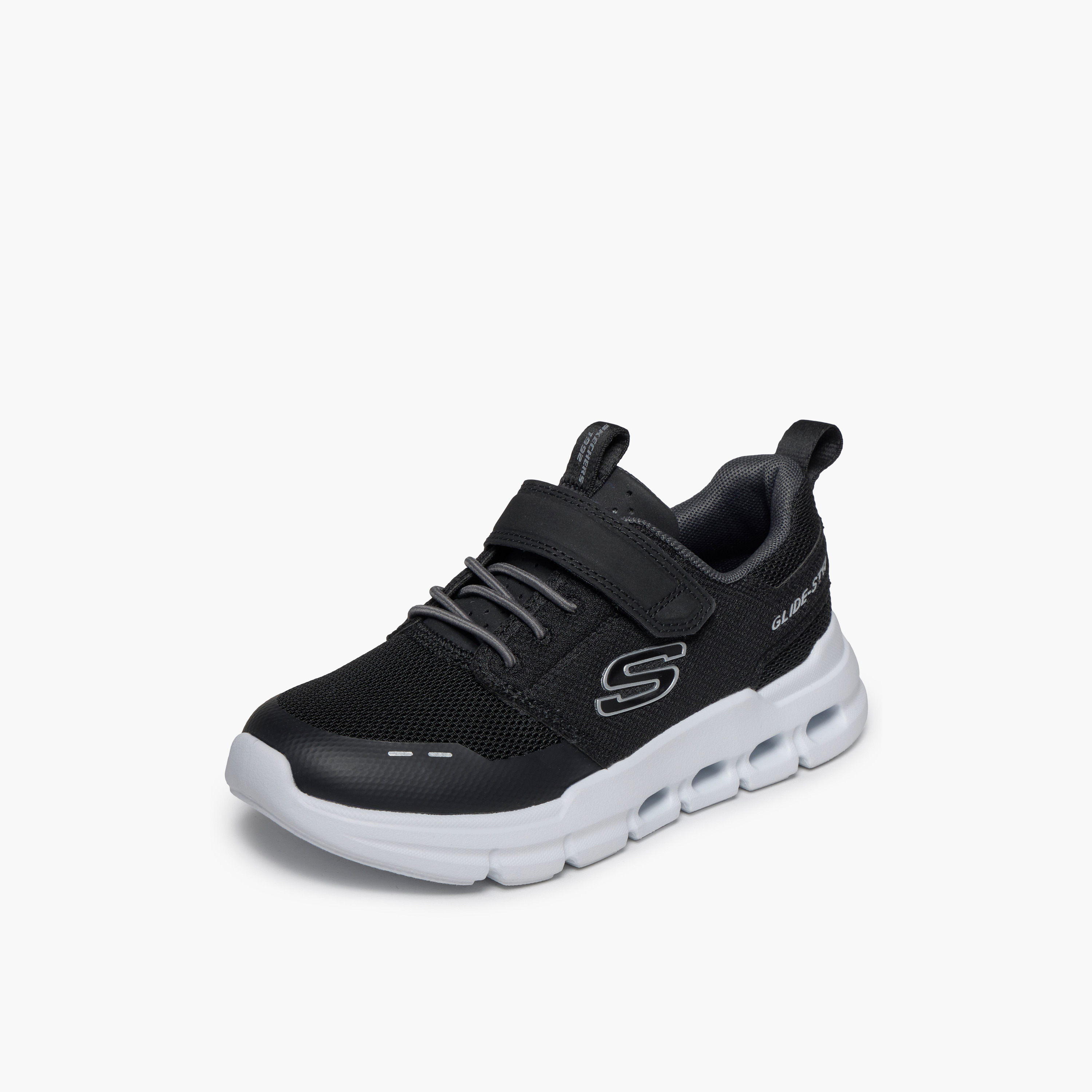 حذاء سنيكرز بشريط إغلاق لاصق للأولاد جلايد ستب فلو من سكيتشرز-sports-boys-shoes-image-4