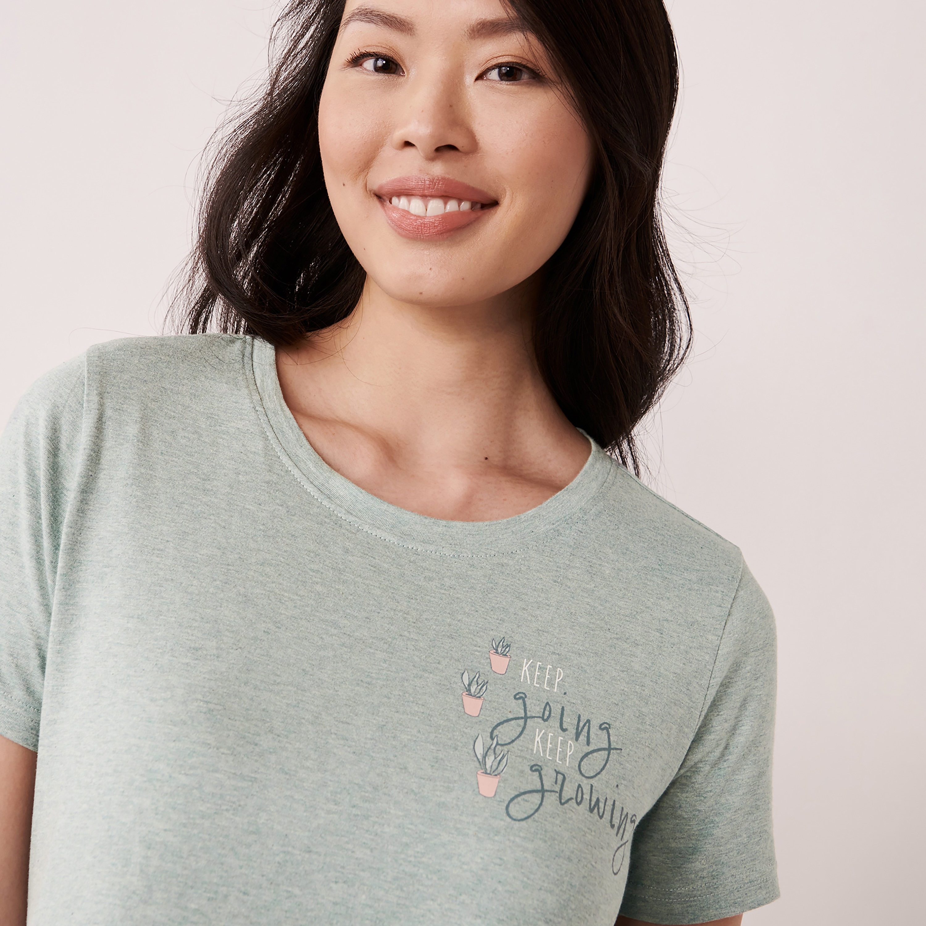 قميص النوم من لا في إن روز نسائي اخضر مطبوع بياقة مستديرة وأكمام قصيرة-women-clothing-nightwear-nighties-image-2