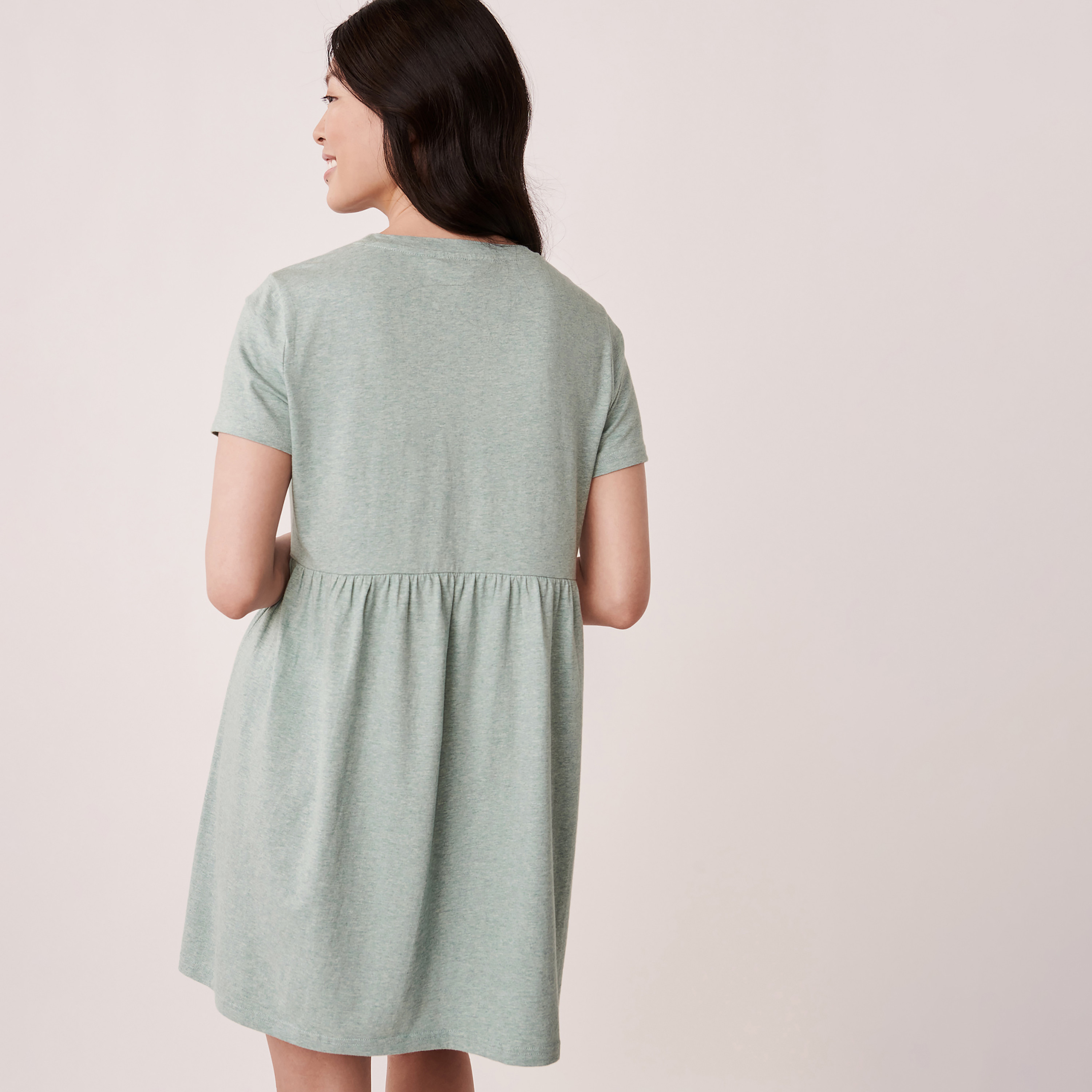 قميص النوم من لا في إن روز نسائي اخضر مطبوع بياقة مستديرة وأكمام قصيرة-women-clothing-nightwear-nighties-image-3