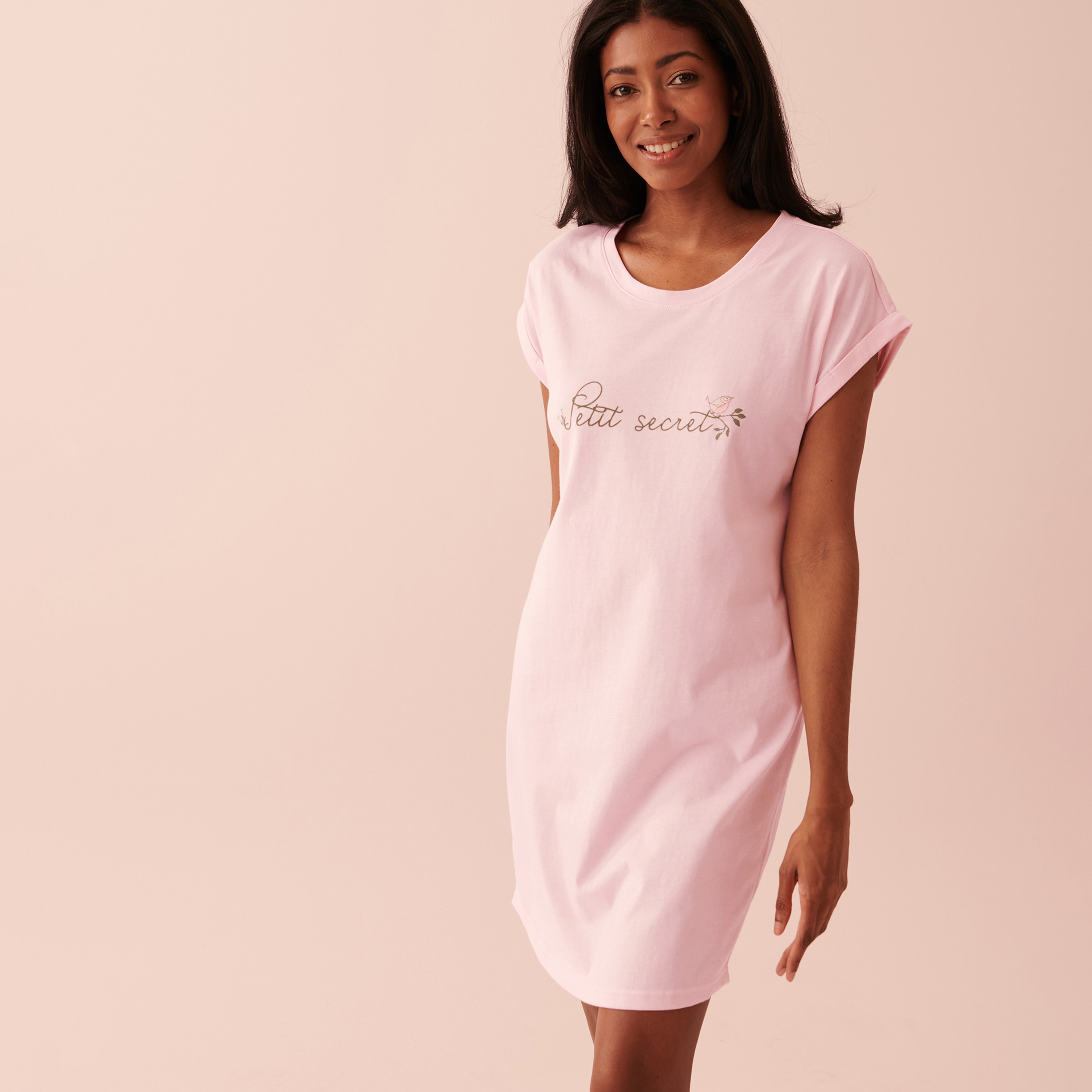 قميص نوم من لا في إن روز بياقة دائرية وأكمام قصيرة مع مربعات-women-clothing-nightwear-nighties-image-7