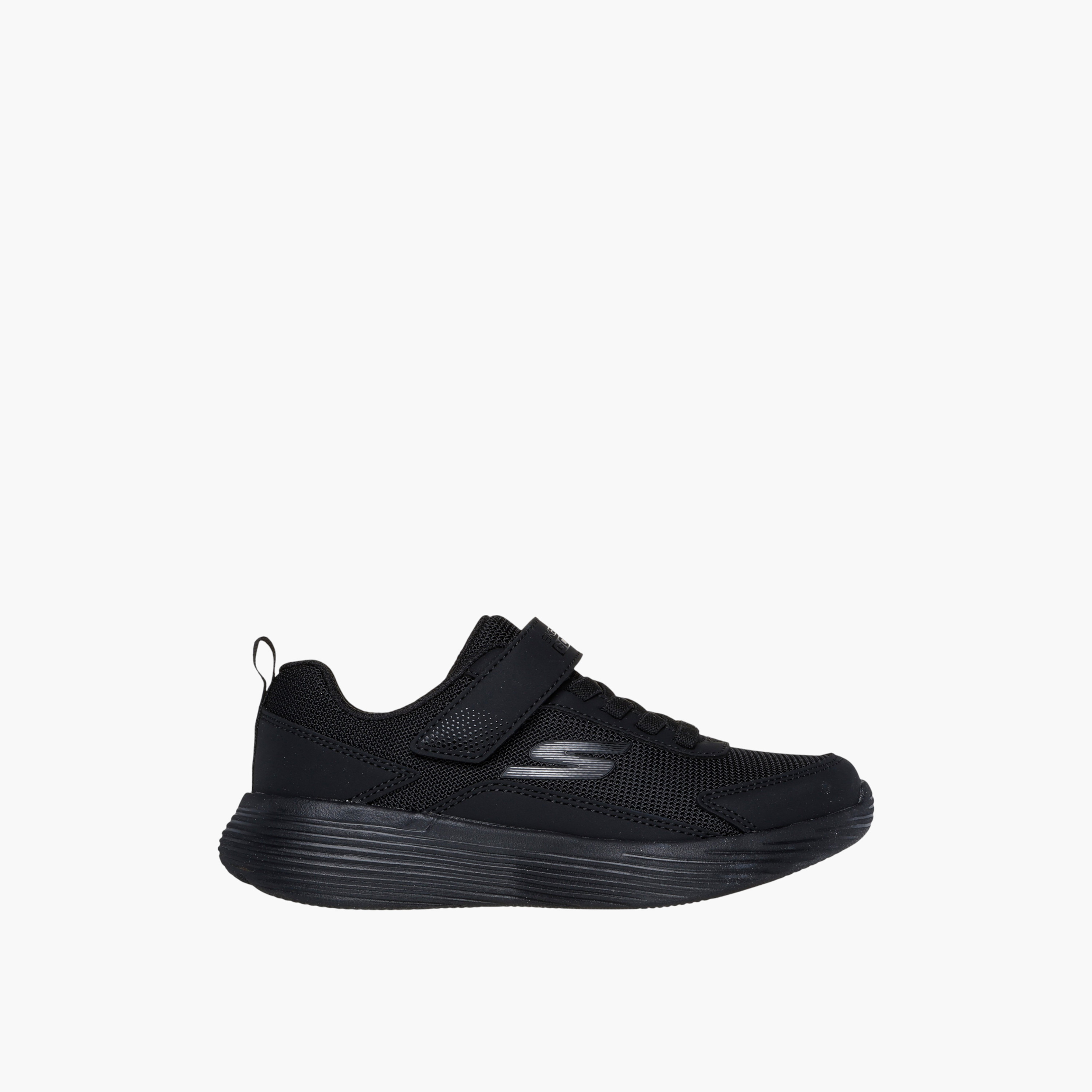 حذاء مدرسي جو رن 400 V2 للأطفال بشريط إغلاق لاصق من سكيتشرز - 405094L-BBK-boys-shoes-schoolshoes-image-2