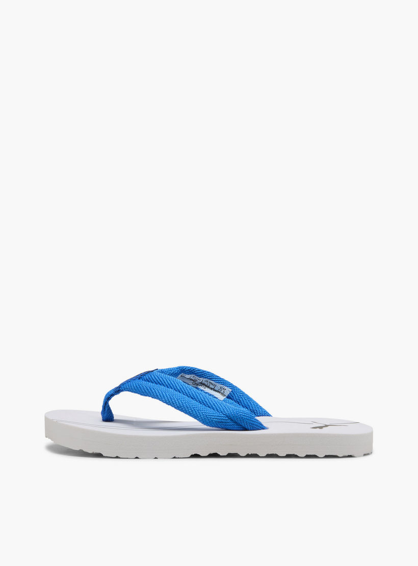 شبشب بإصبع وطبعات شعار "إيبيك فليب في3" للأولاد من بوما-sports-boys-shoes-image-4