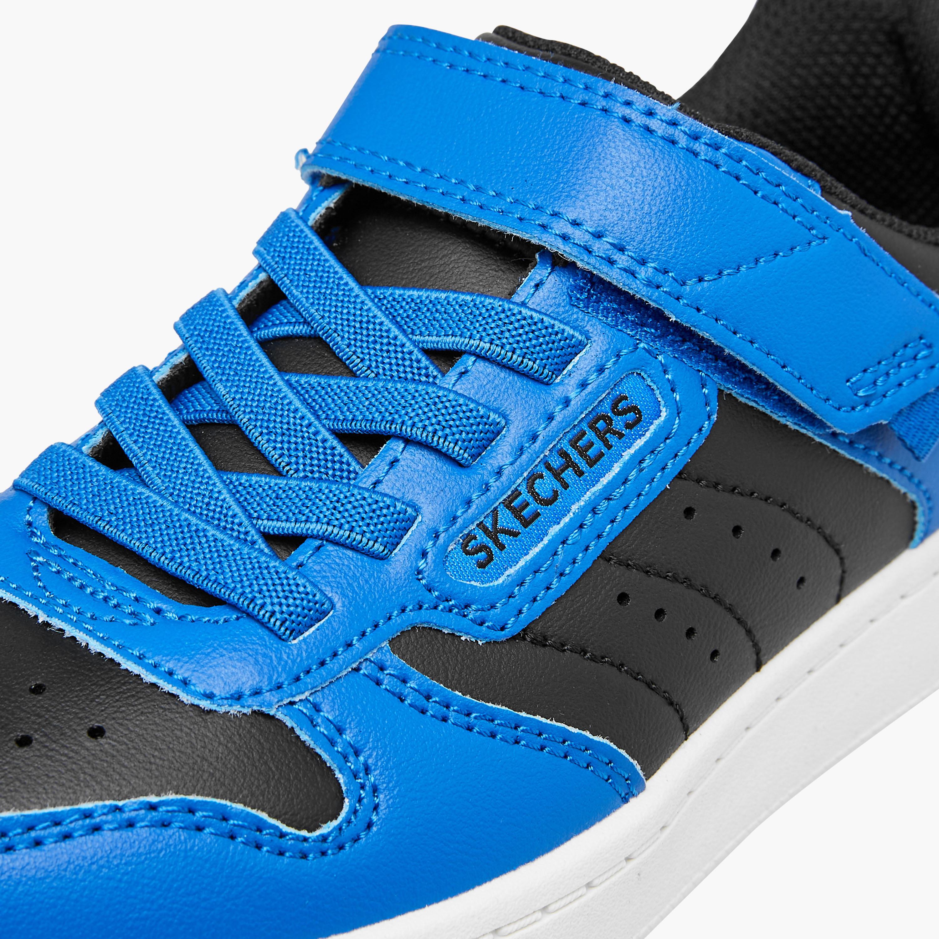 حذاء سنيكرز متعدد التصاميم بشريط إغلاق لاصق للأولاد من سكيتشرز - Quick Street 405638L-boys-shoes-sneakers-image-4