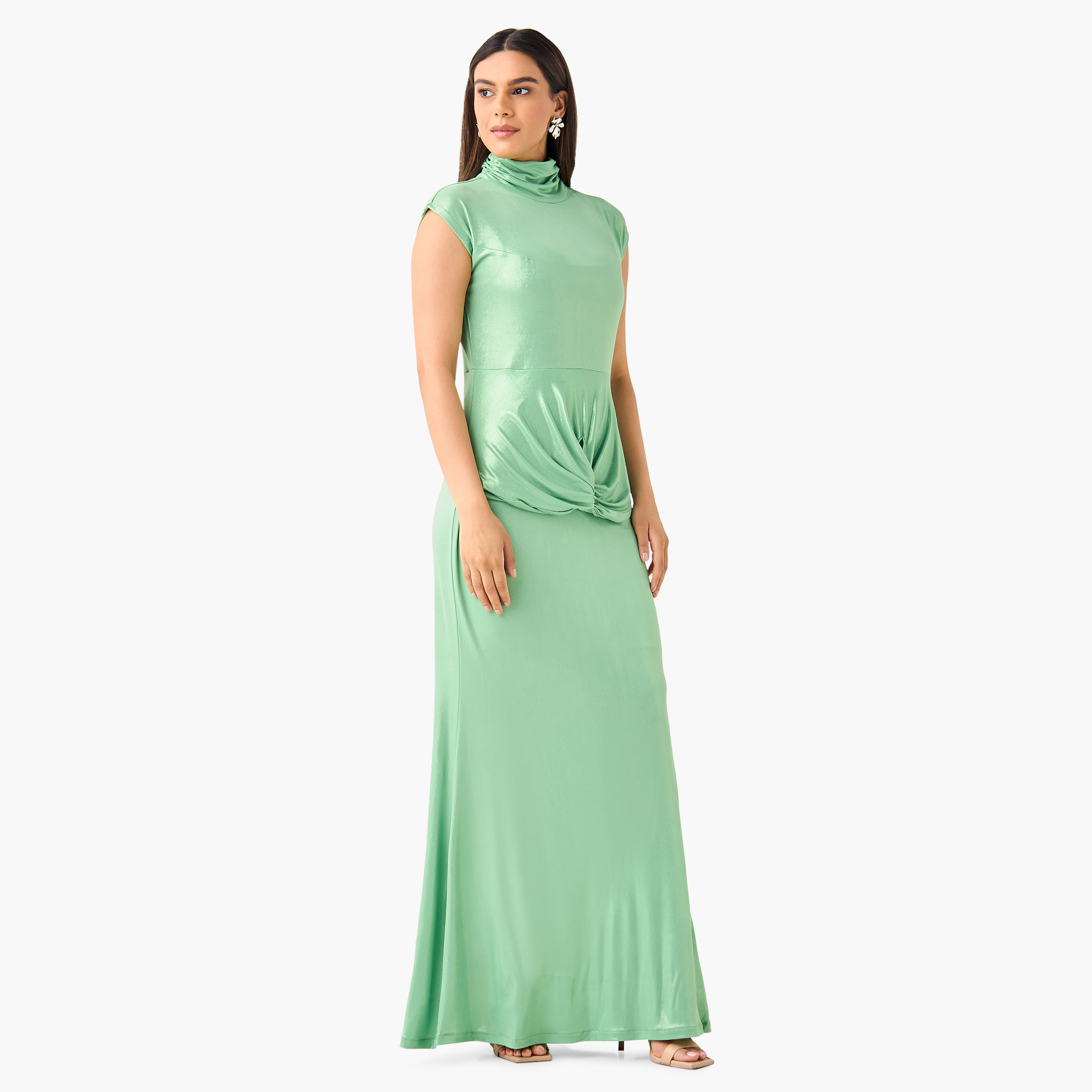 فستان ماكسي لامع بياقة عالية وأكمام قصيرة من جولدن آبل-women-clothing-dresses-image-3