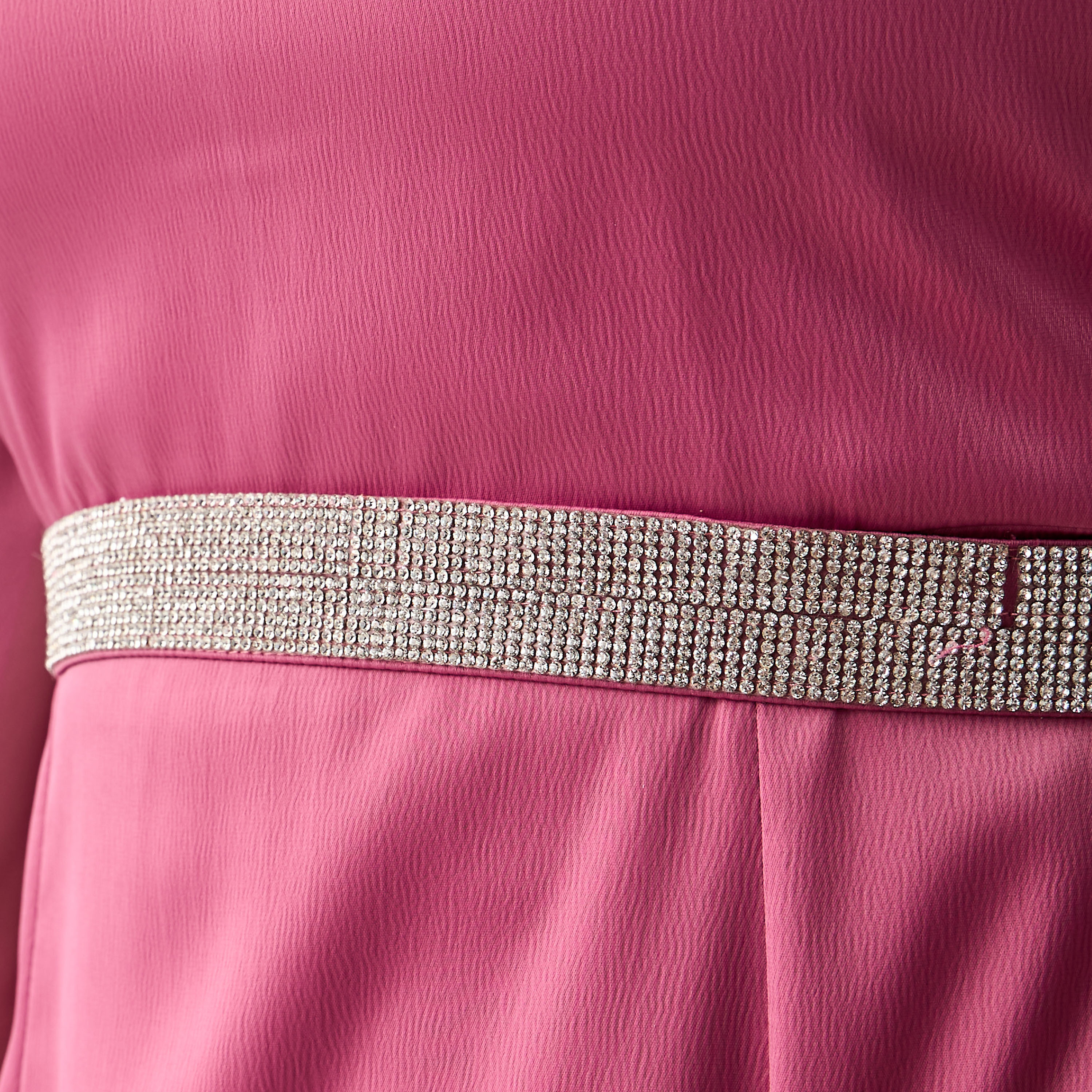 فستان مزين شيفون بياقة بفتحة وأكمام كيب من جولدن أبل-women-clothing-dresses-image-9