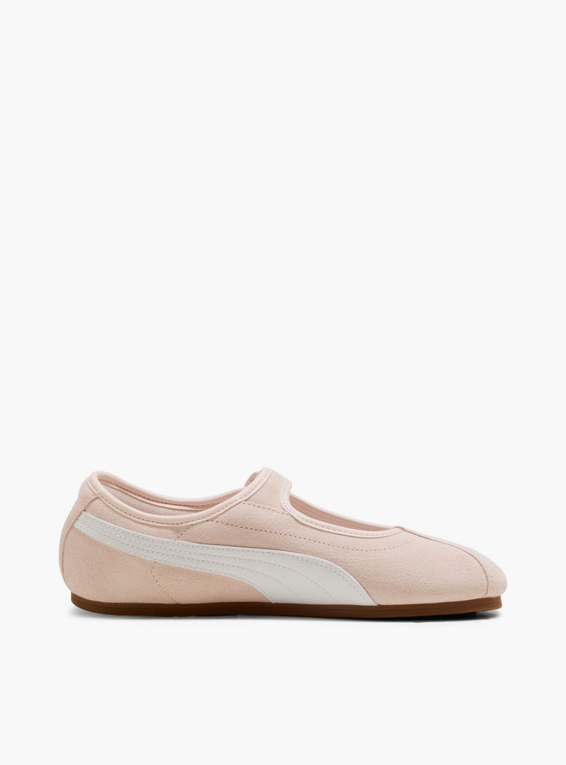 حذاء سنيكرز كاحل جلد تاكليت للنساء من بوما-sports-women-shoes-image-6