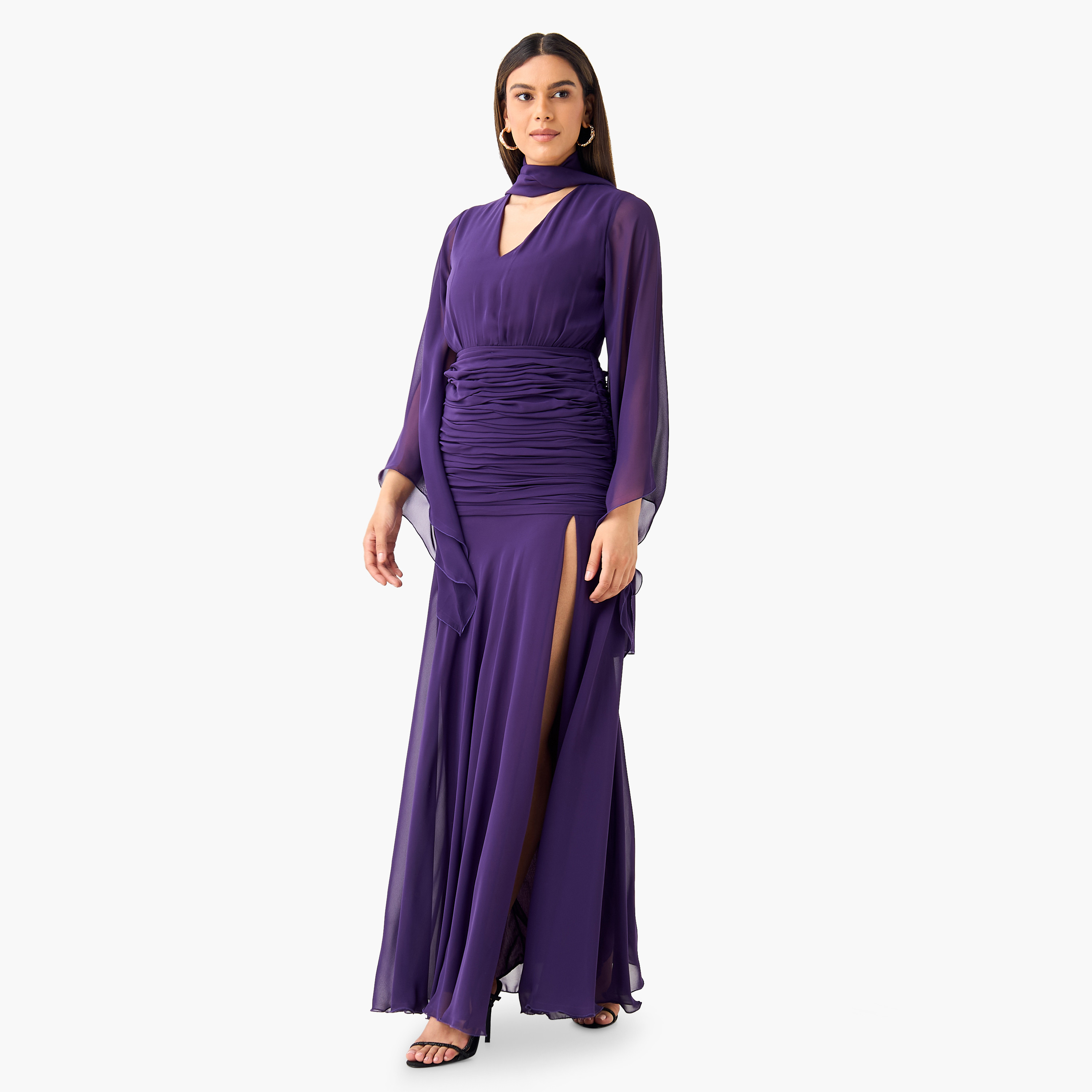 فستان ماكسي بياقة V وفتحة وكسرات من جولدن آبل-women-clothing-dresses-image-6