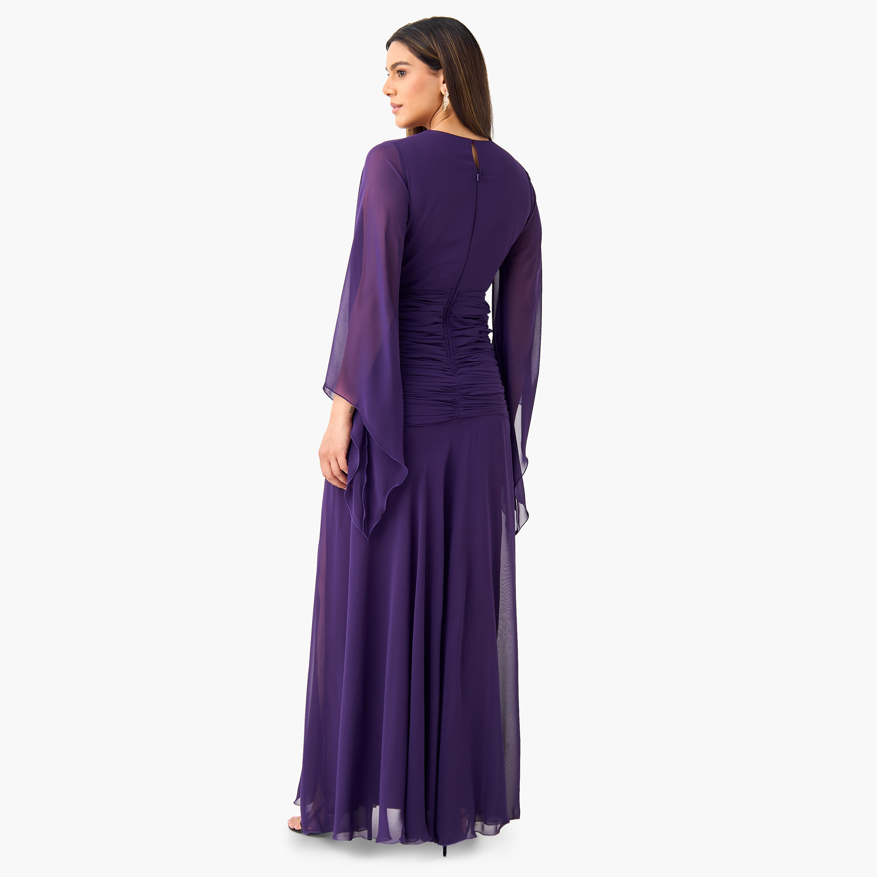 فستان ماكسي بياقة V وفتحة وكسرات من جولدن آبل-women-clothing-dresses-image-8