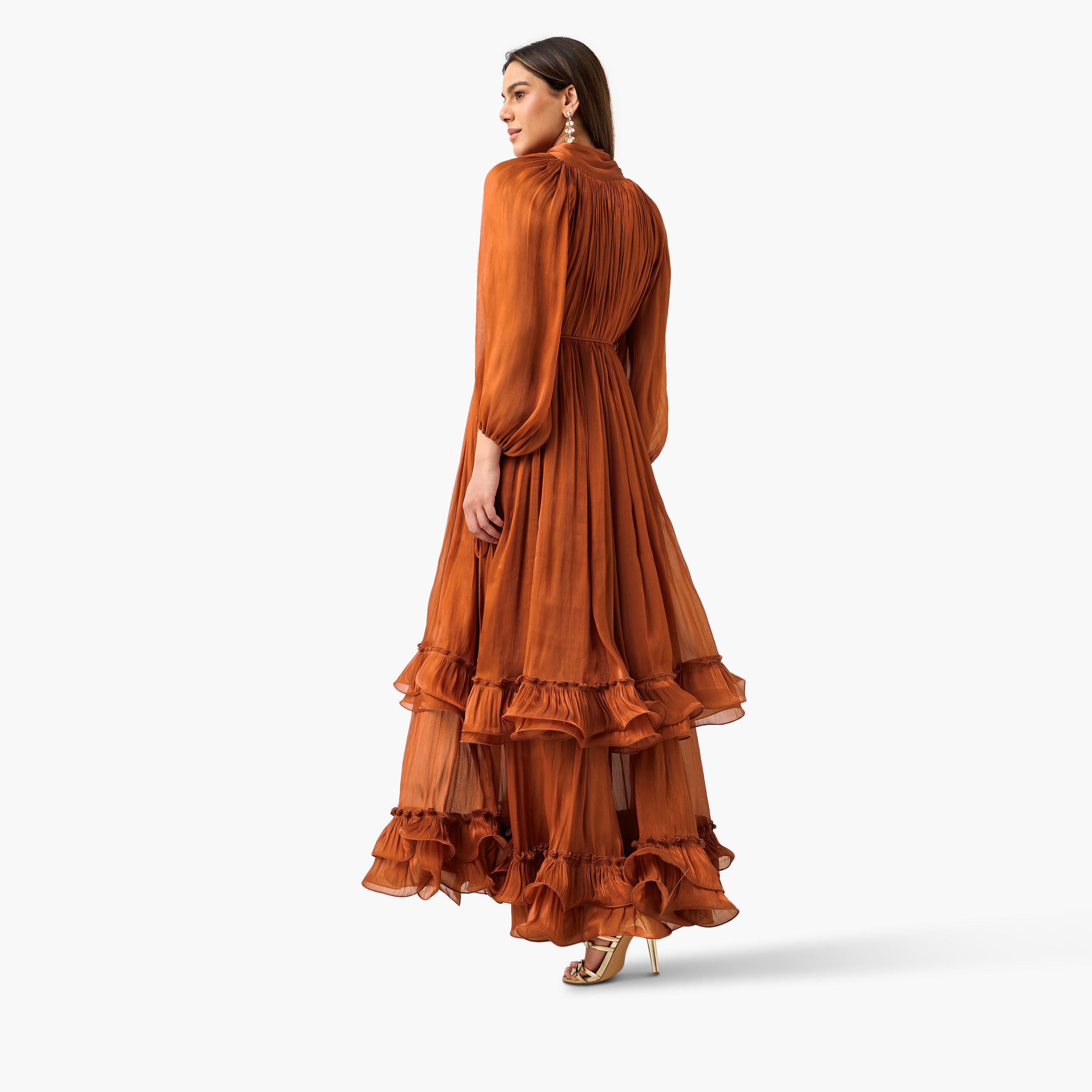 فستان بتفاصيل كشكش وياقة بفيونكة وأكمام منفوخة من جولدن آبل-women-clothing-dresses-image-3