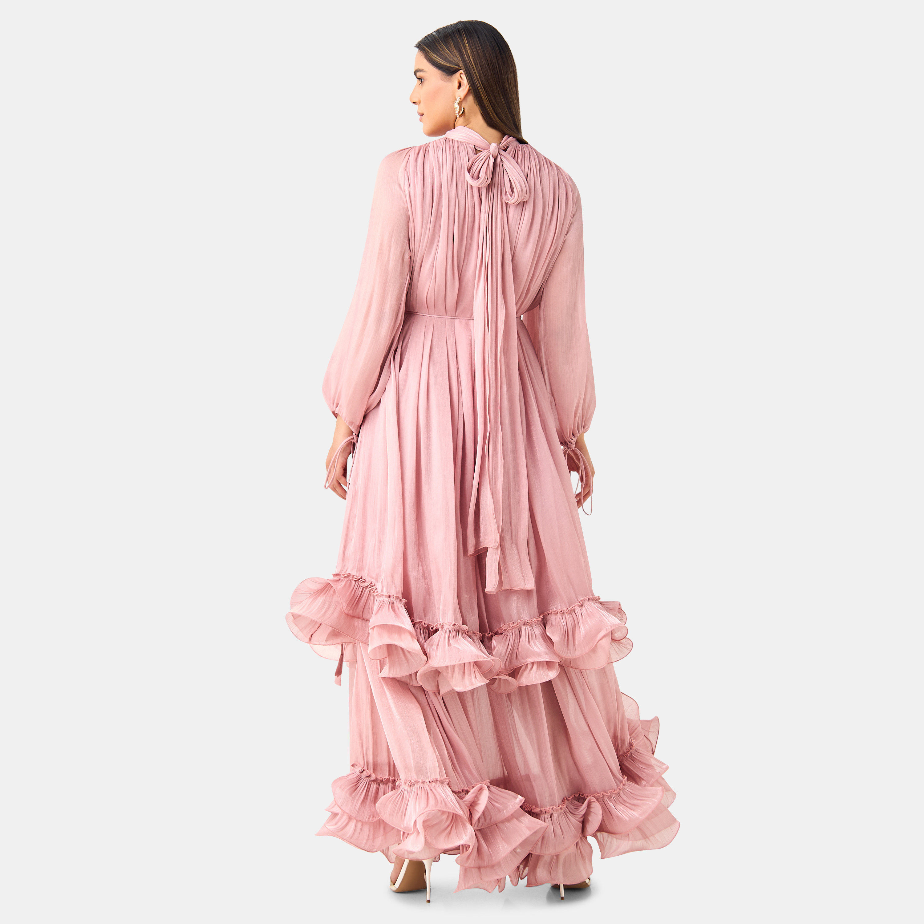 فستان بتفاصيل كشكش وياقة بفيونكة وأكمام منفوخة من جولدن آبل-women-clothing-dresses-image-8