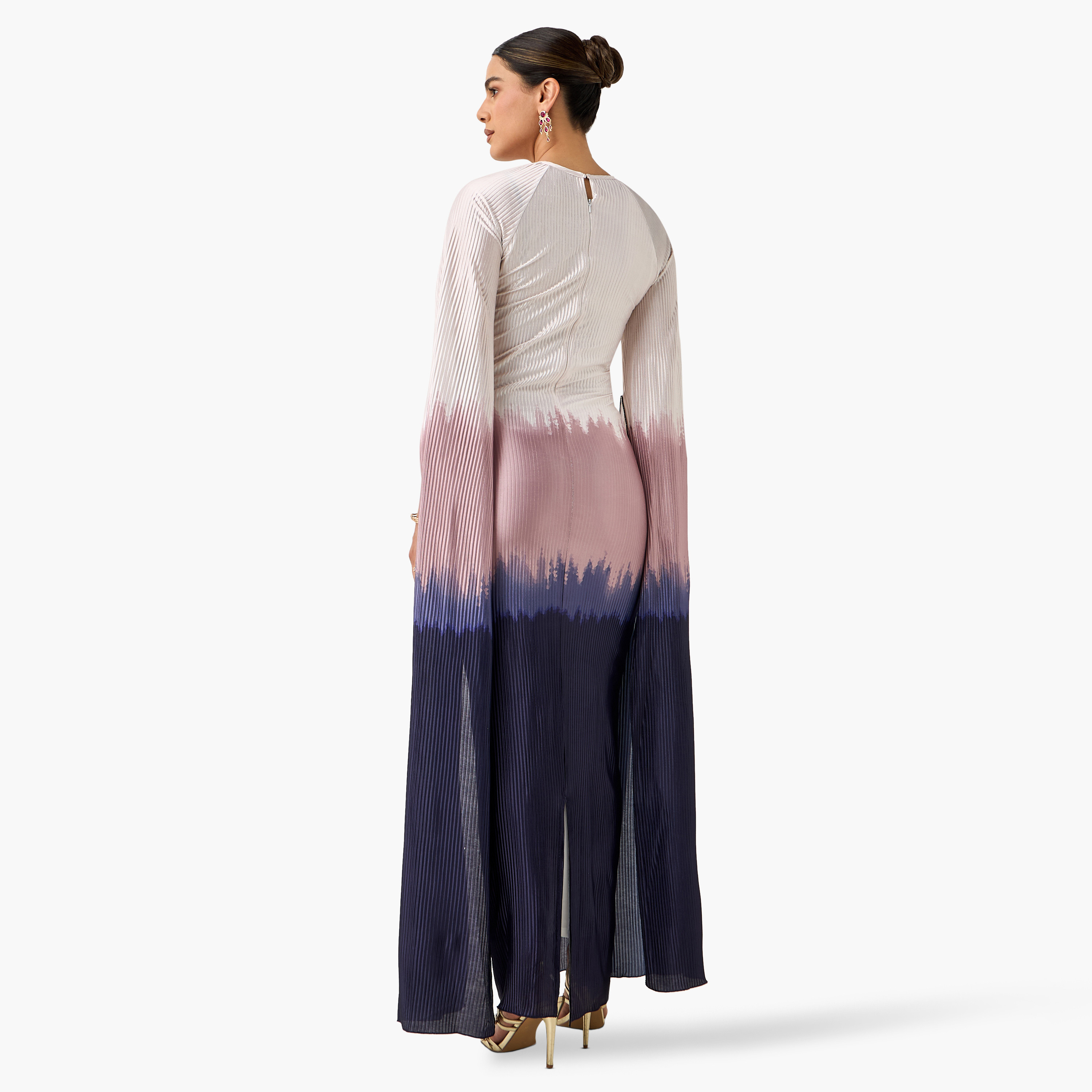 فستان طويل أومبريه بثنايا وبياقة مستديرة وأكمام طويلة بفتحة من جولدن أبل-women-clothing-dresses-image-8
