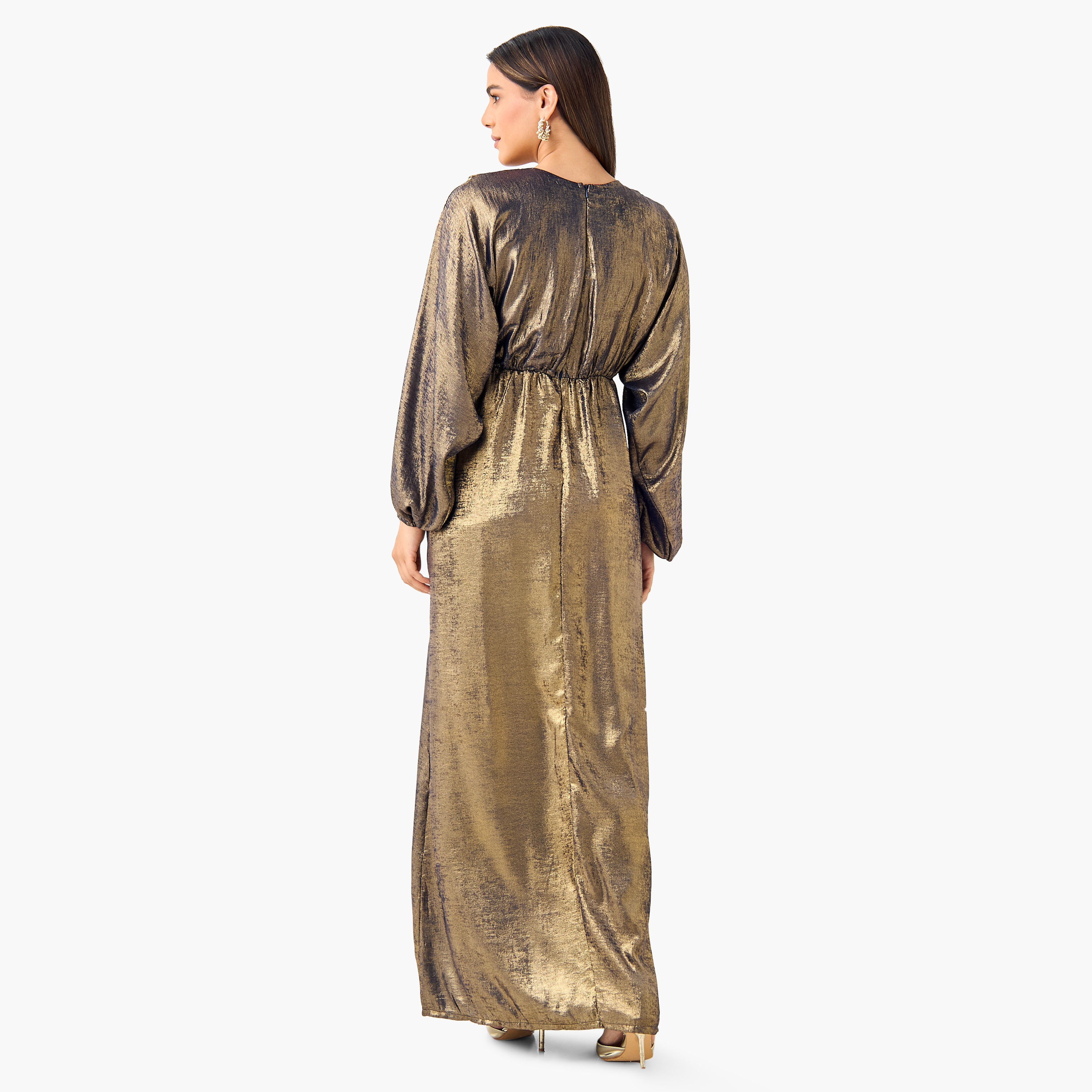 فستان بياقة V وأكمام واسعة وتفاصيل لامعة من جولدن آبل-women-clothing-dresses-image-2