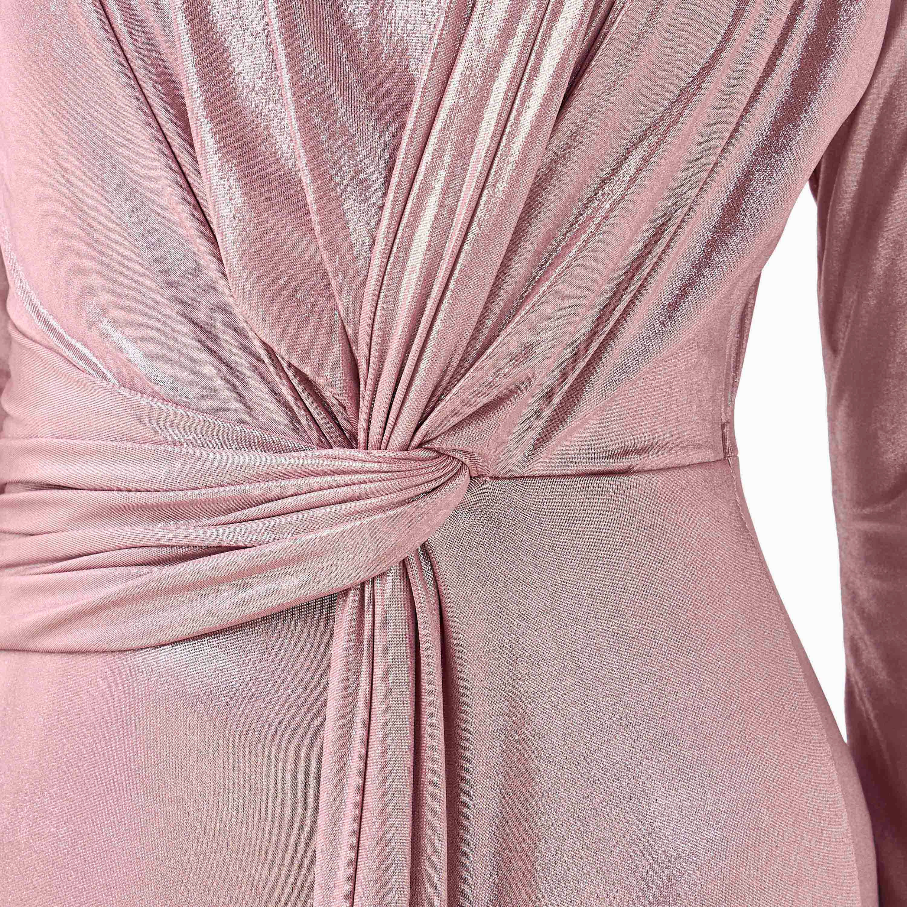 فستان ماكسي بوليستر منسدل مع أكمام طويلة من غولدن آبل-women-clothing-dresses-image-10