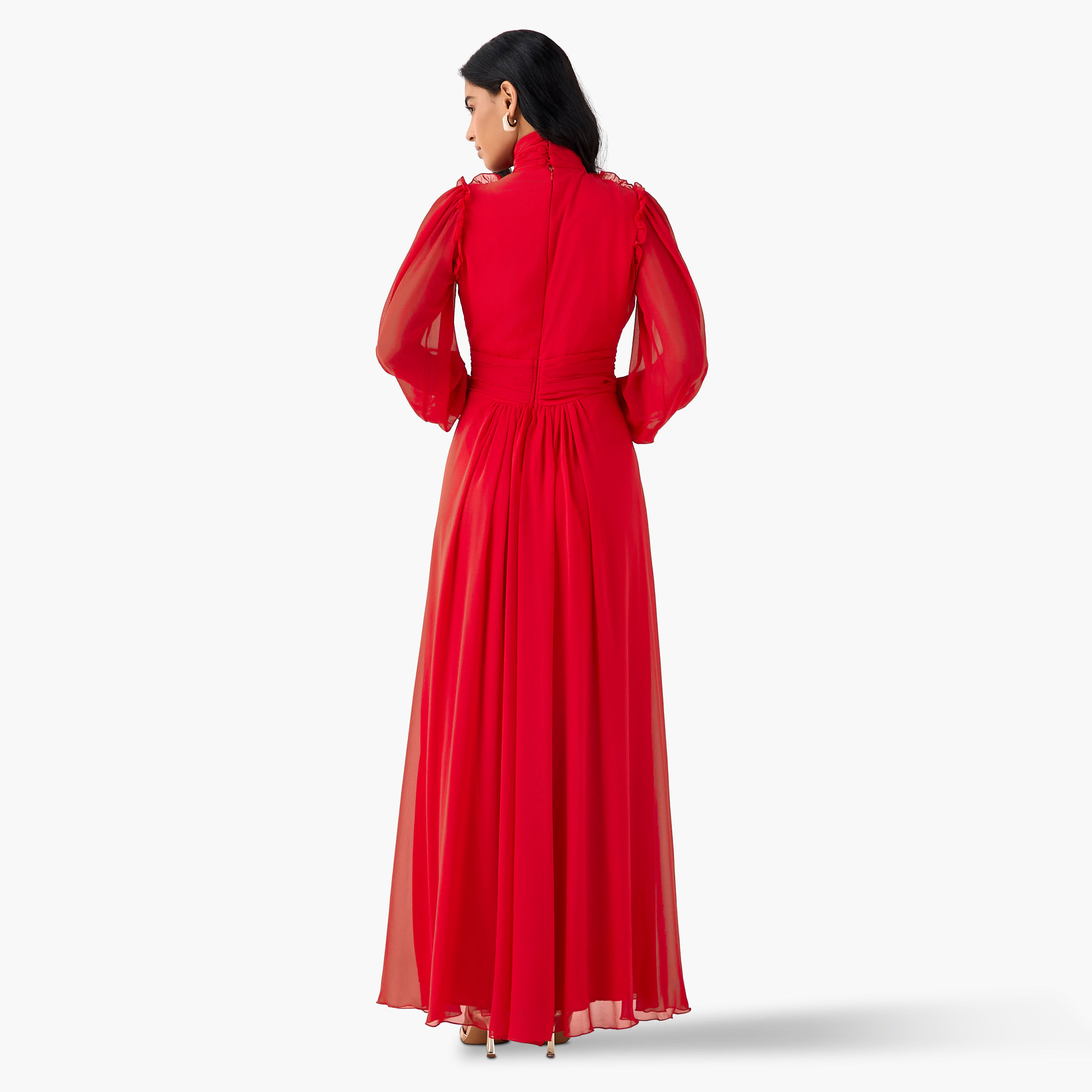 فستان ماكسي بوليستر بثنايا وكشكش وياقة عالية من جولدن أبل-women-clothing-dresses-image-15
