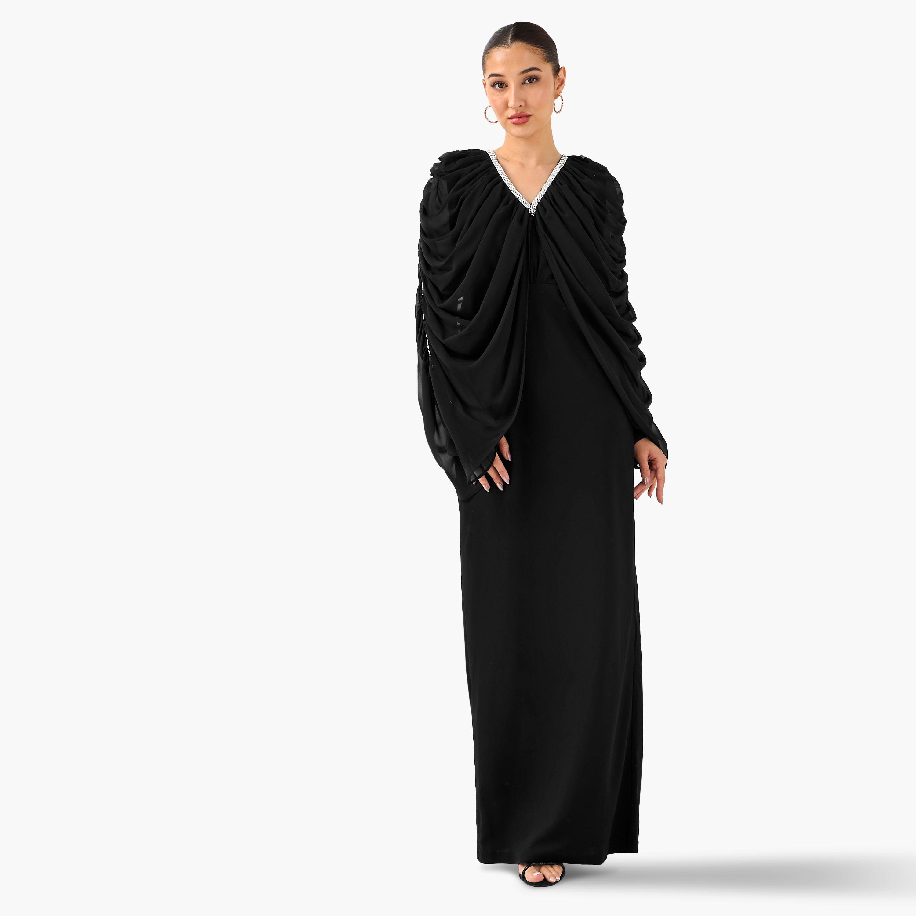فستان ماكسي بوليستر بكسرات وياقة V من غولدن آبل-women-clothing-dresses-image-10
