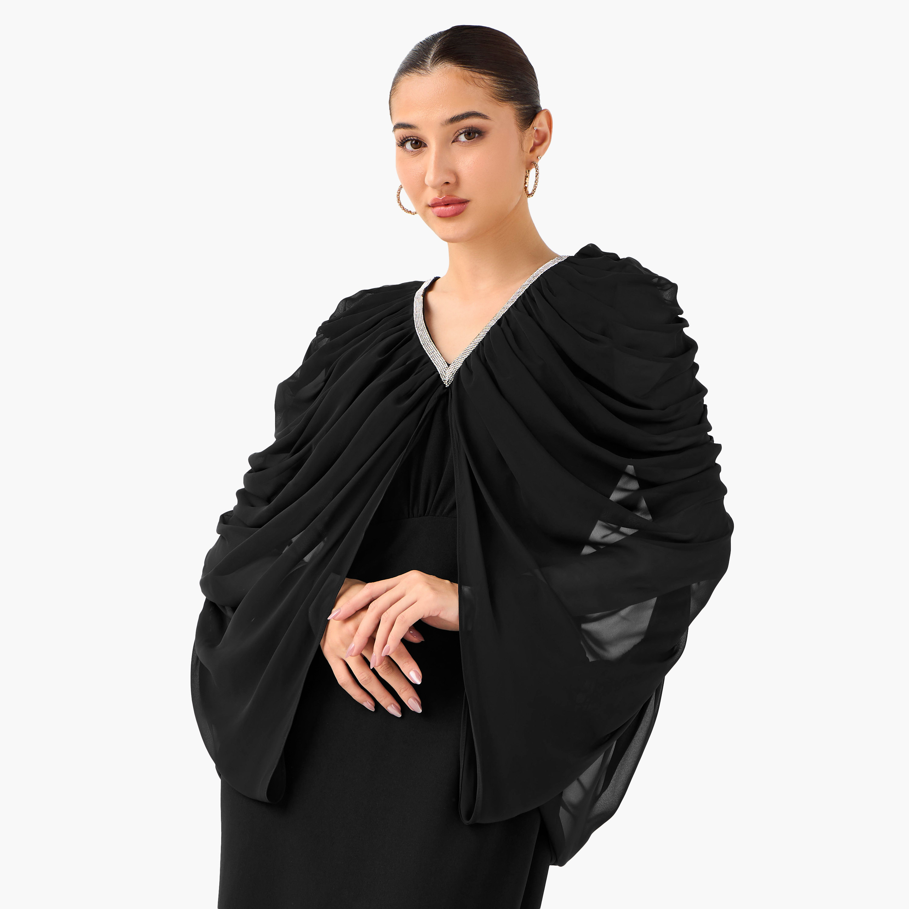 فستان ماكسي بوليستر بكسرات وياقة V من غولدن آبل-women-clothing-dresses-image-12