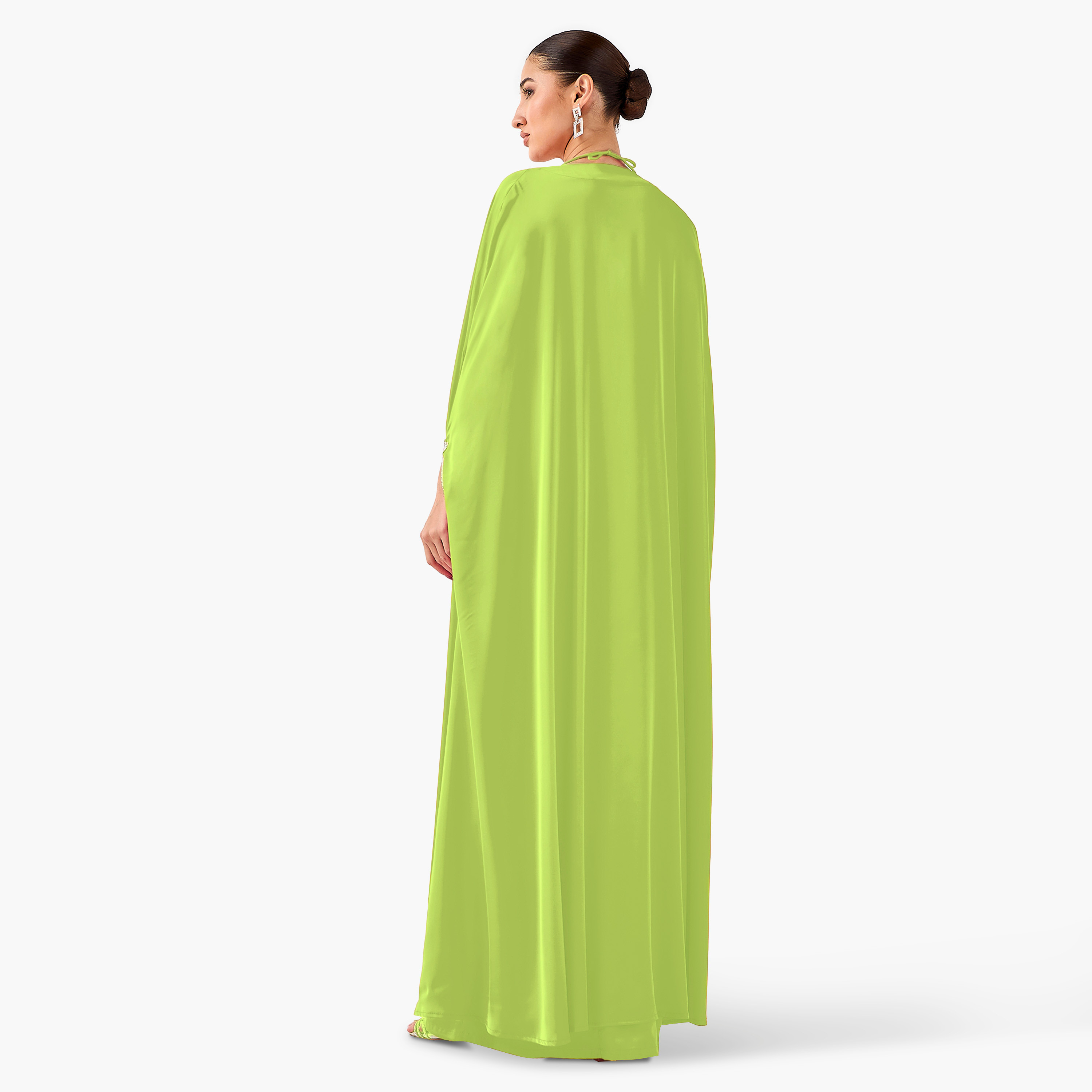 بلوزة هالتر مع تنورة كشكش وسترة شروج كيب من غولدن آبل-women-clothing-dresses-image-12