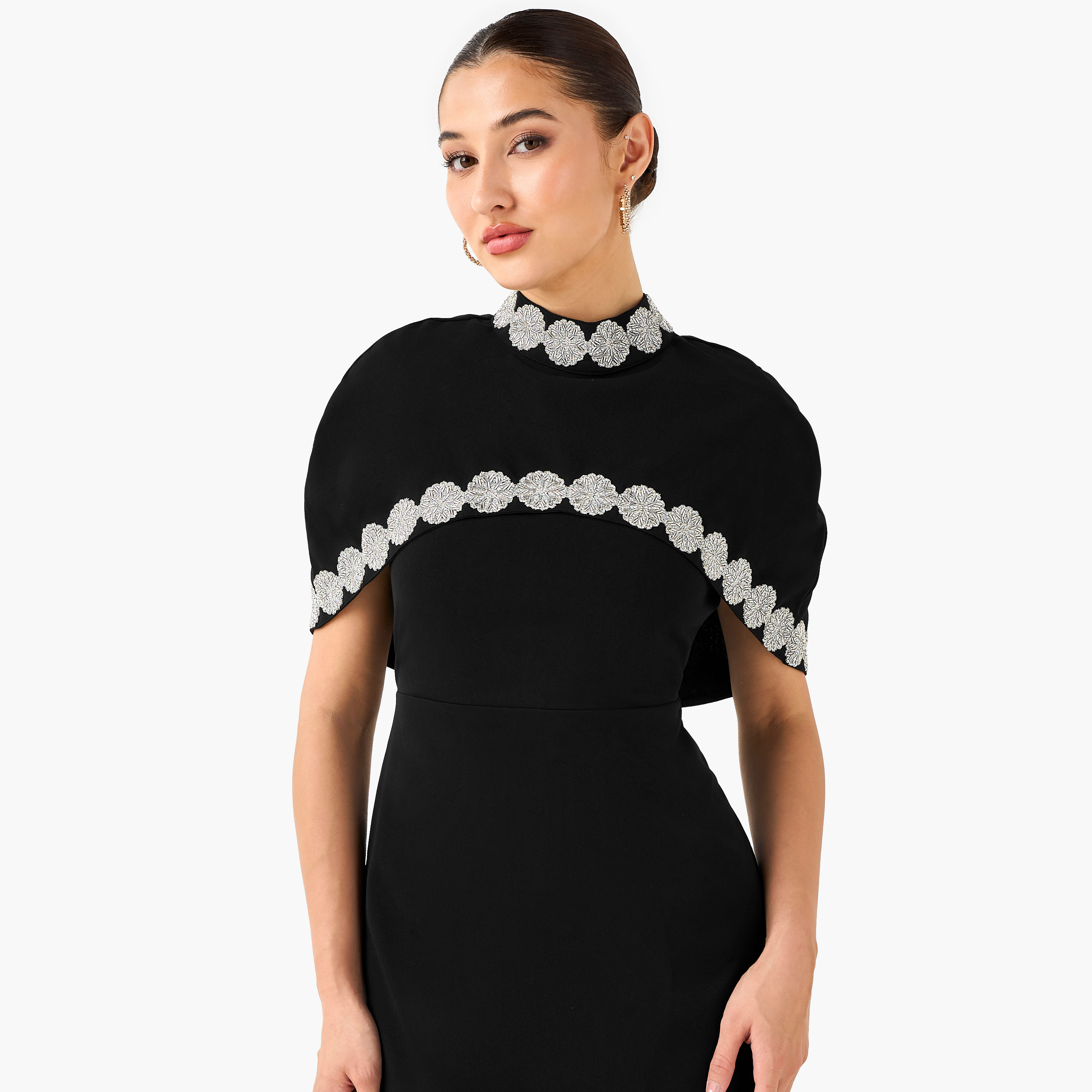 فستان ماكسي بوليستر بوديكون مزين مع رداء من غولدن آبل-women-clothing-dresses-image-4