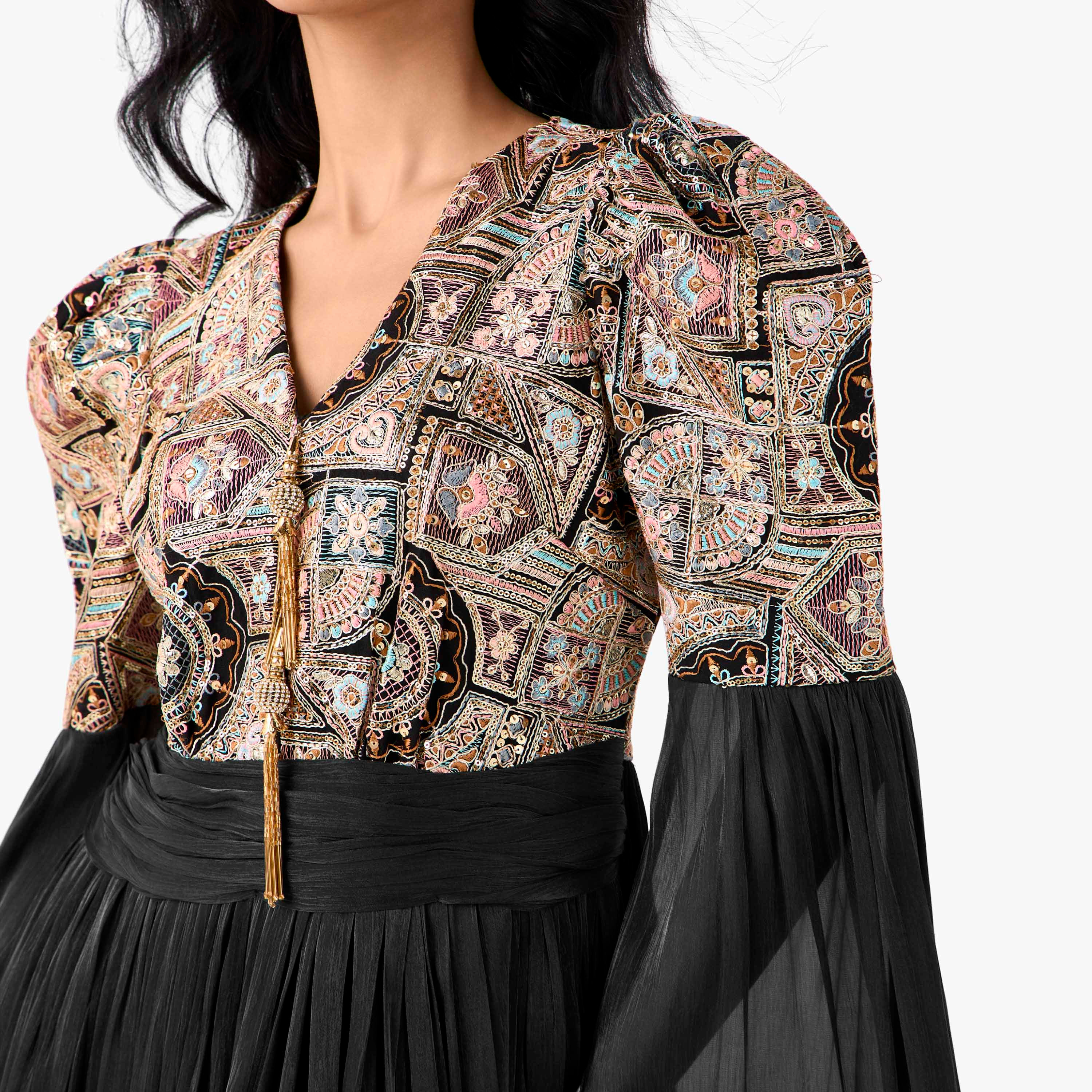 فستان ماكسي كاب بوليستر مزخرف وياقة V من جولدن أبل-women-clothing-dresses-image-5