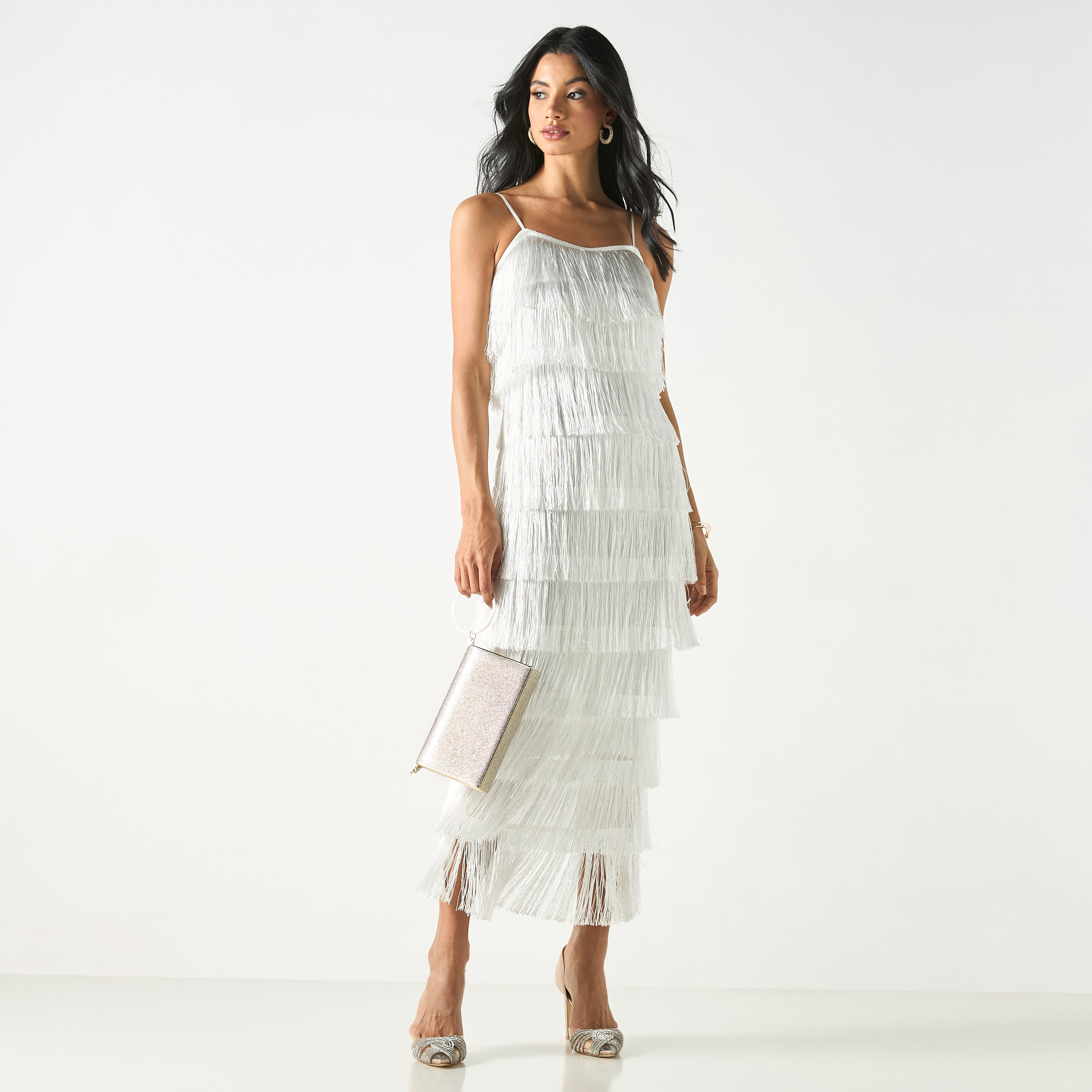فستان طويل متعدد الطبقات بشرابات وحمّالات رفيعة وفتحة-women-clothing-dresses-image-1