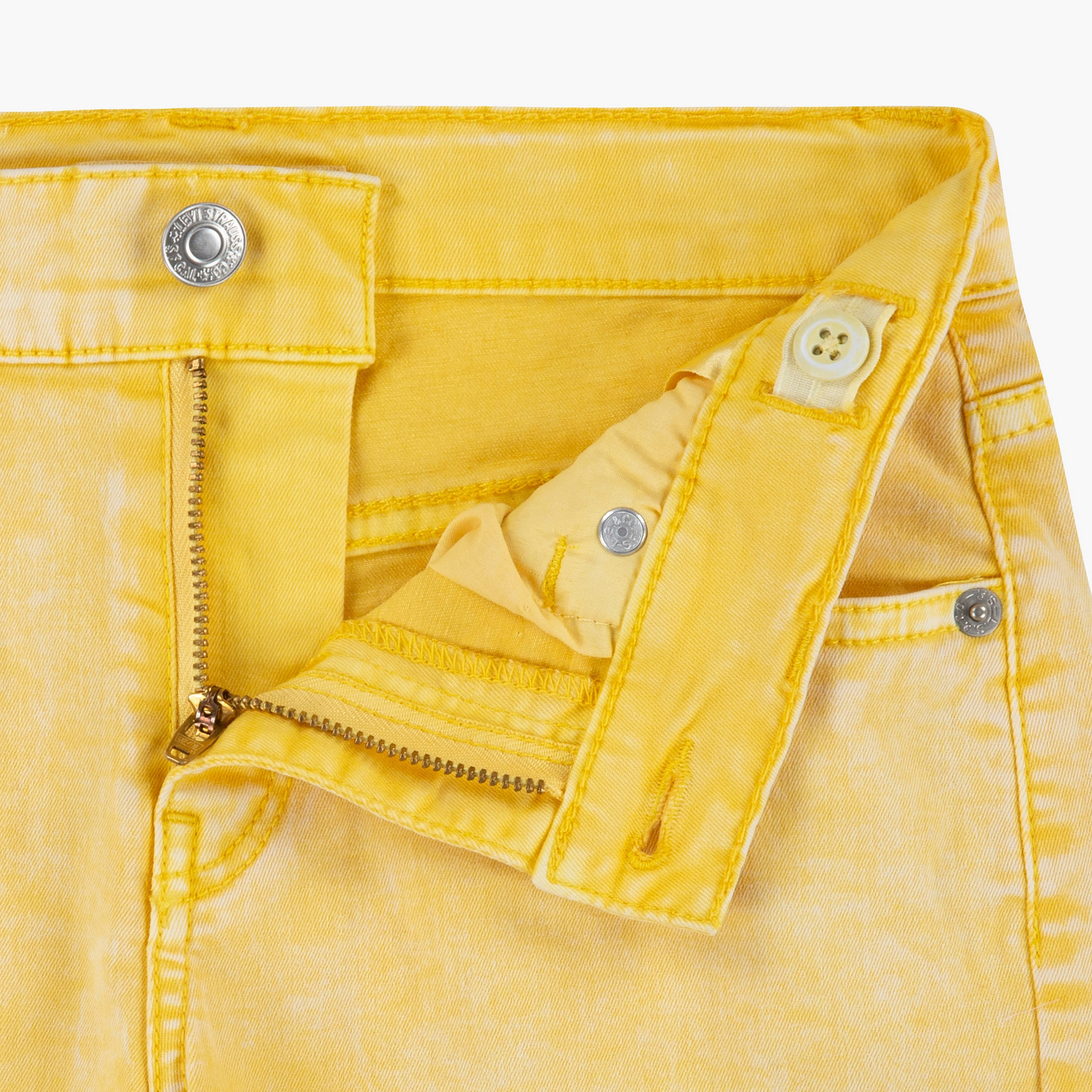 Levi’s Solid Shorts with Button Closure and Pockets-girls-clothing-bottoms-shorts-image-4