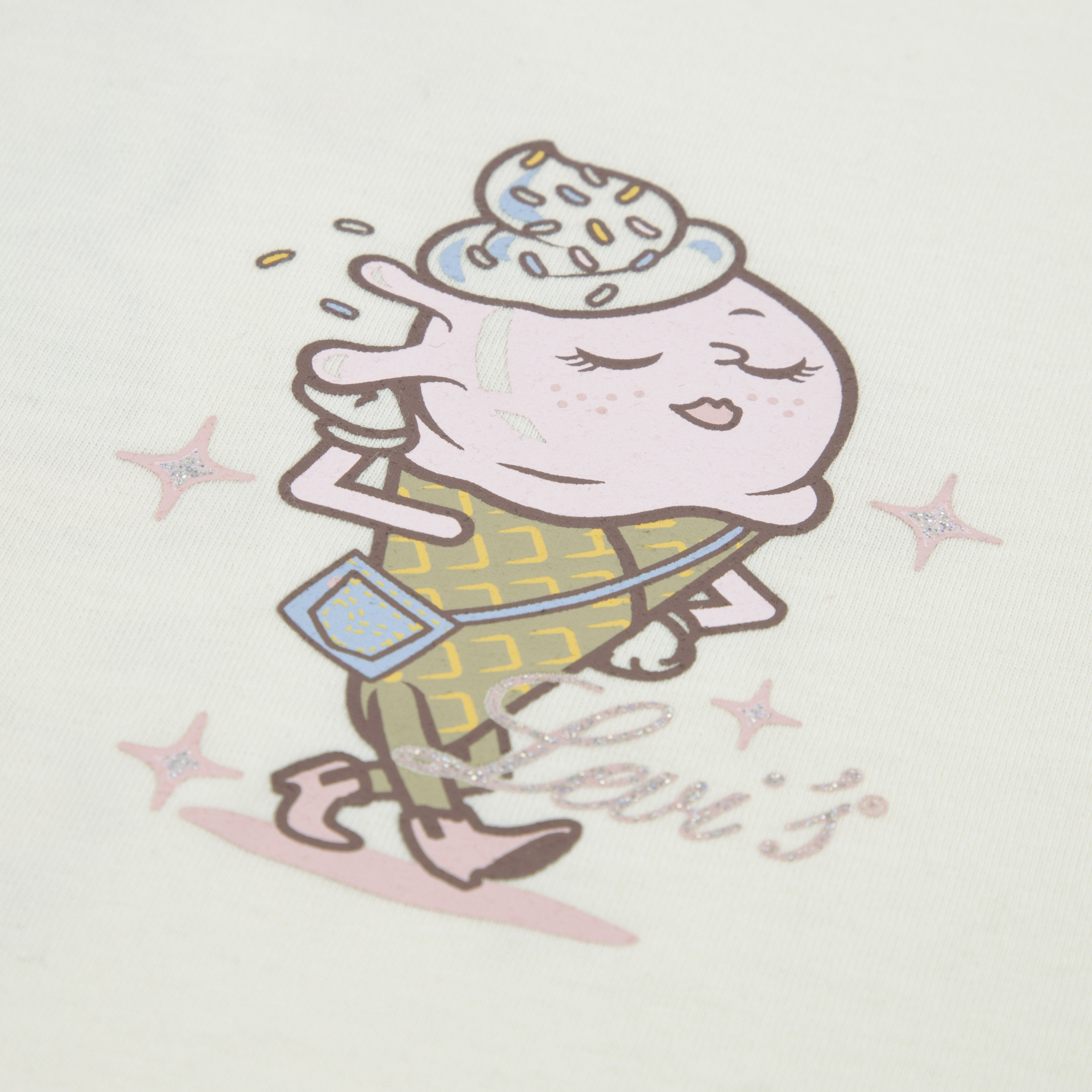 تي شيرت بقصة "أوفرسايزد" بطبعة "جست شيلينج" للبنات من ليفايس-girls-clothing-tshirts-image-3