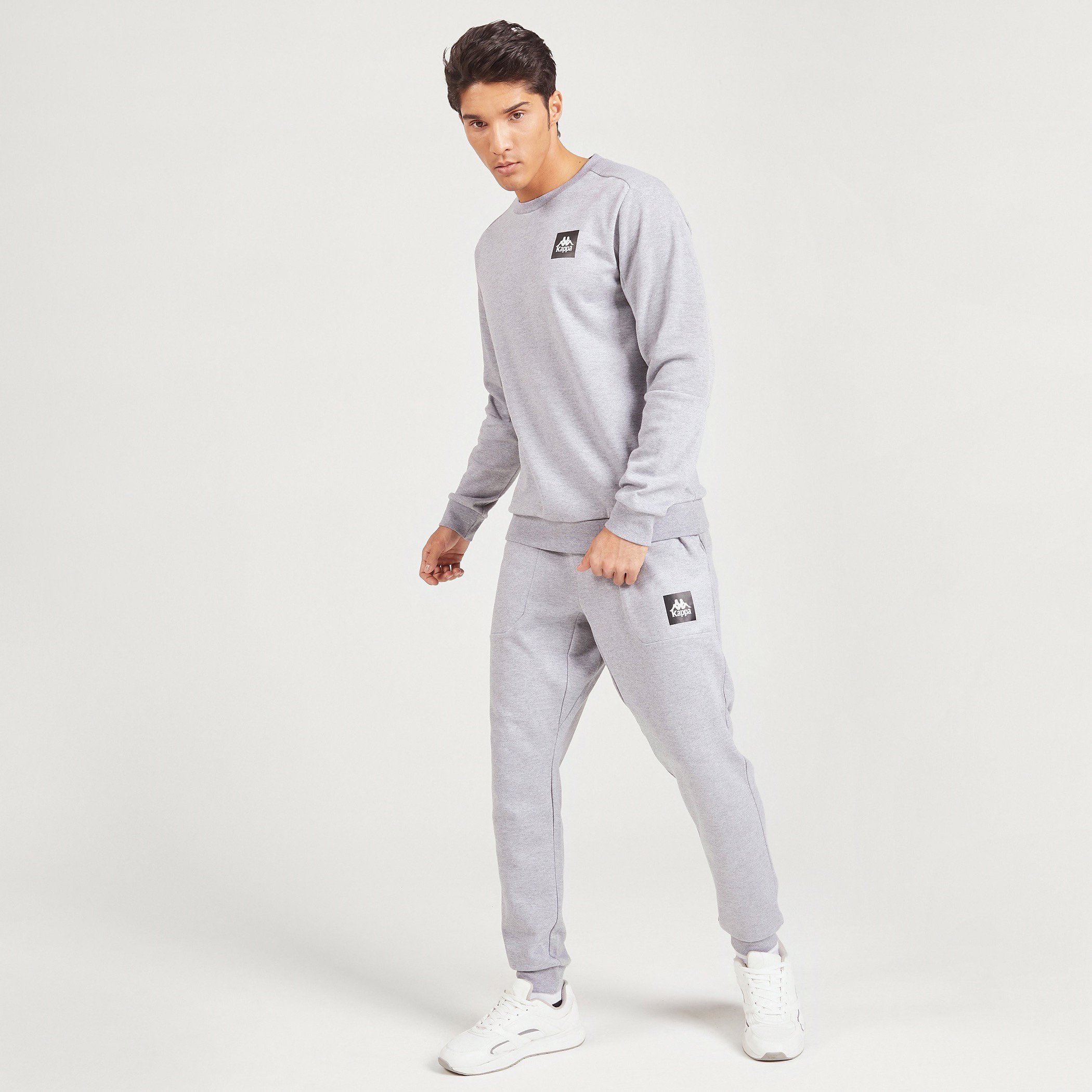 سويت شيرت سادة بياقة ضيقة وأكمام طويلة من كابا-men-winterwear-hoodiesandsweatshirts-image-6