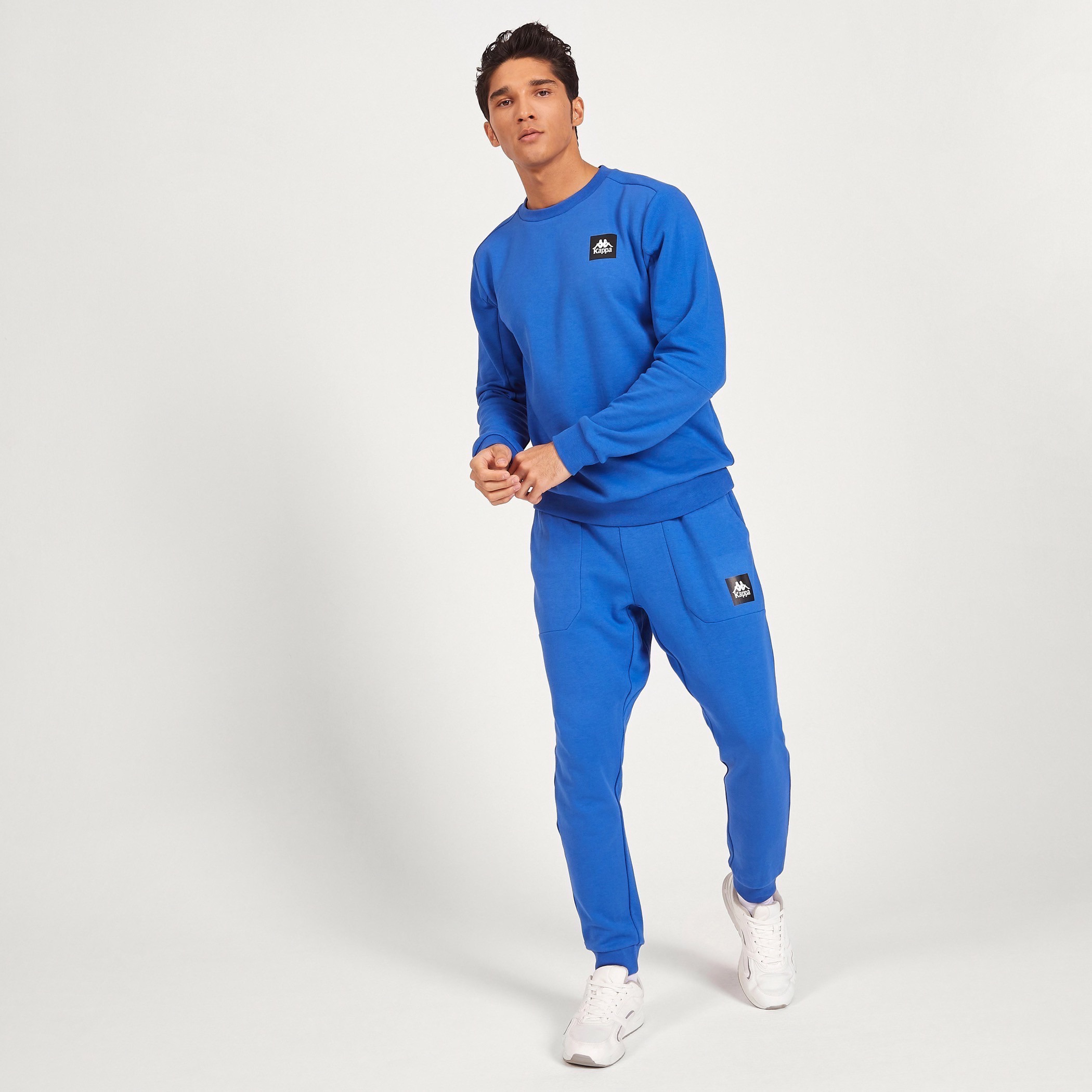 سويت شيرت سادة بياقة ضيقة وأكمام طويلة من كابا-men-winterwear-hoodiesandsweatshirts-image-10