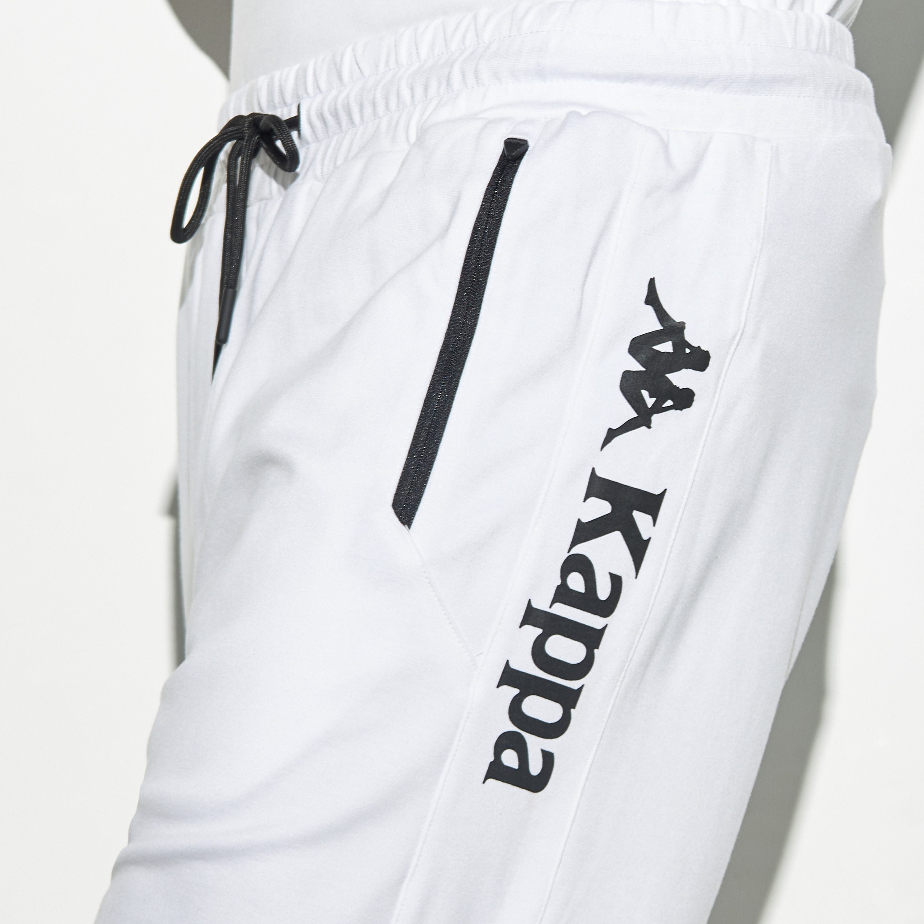 Kappa hot sale shorts white