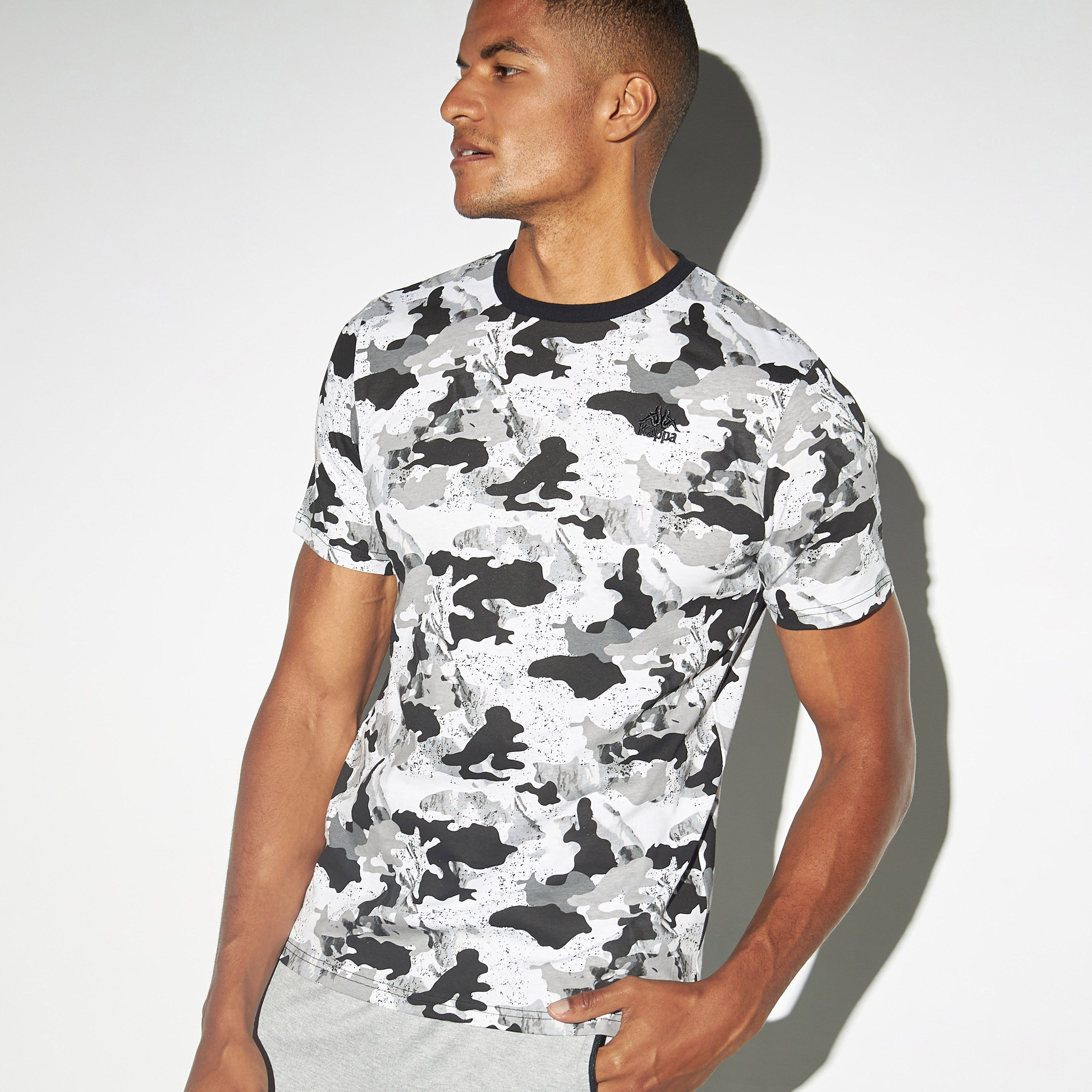 Camouflage t outlet shirt online