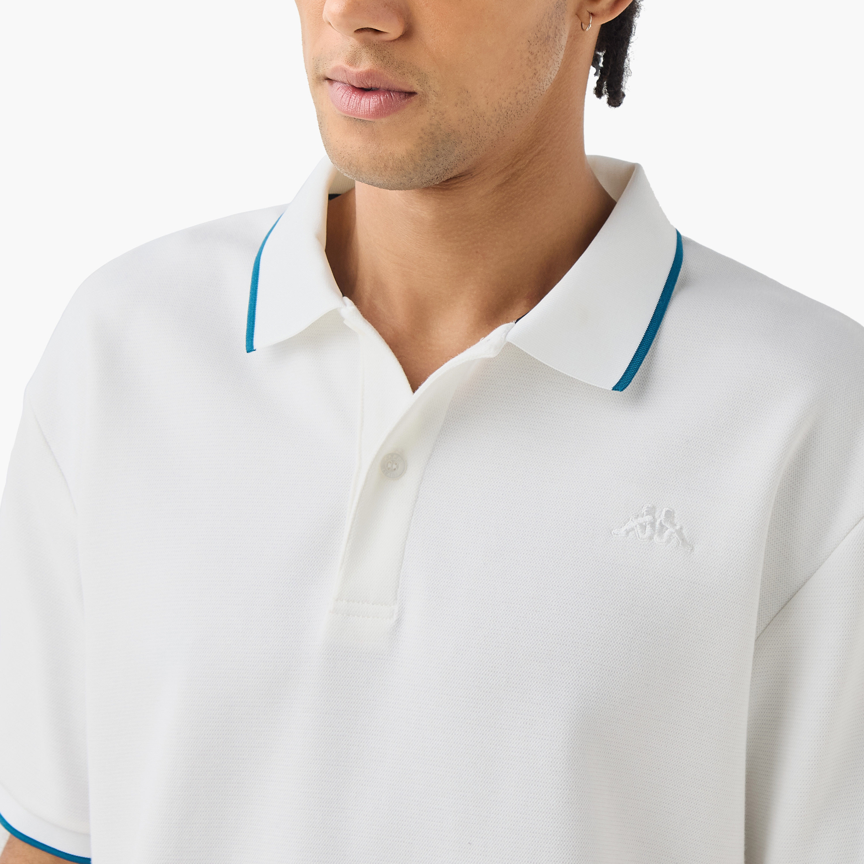 تيشيرت بولو بتطريز شعار وأكمام قصيرة من كابا-men-clothing-tshirtsandpolos-polos-image-4