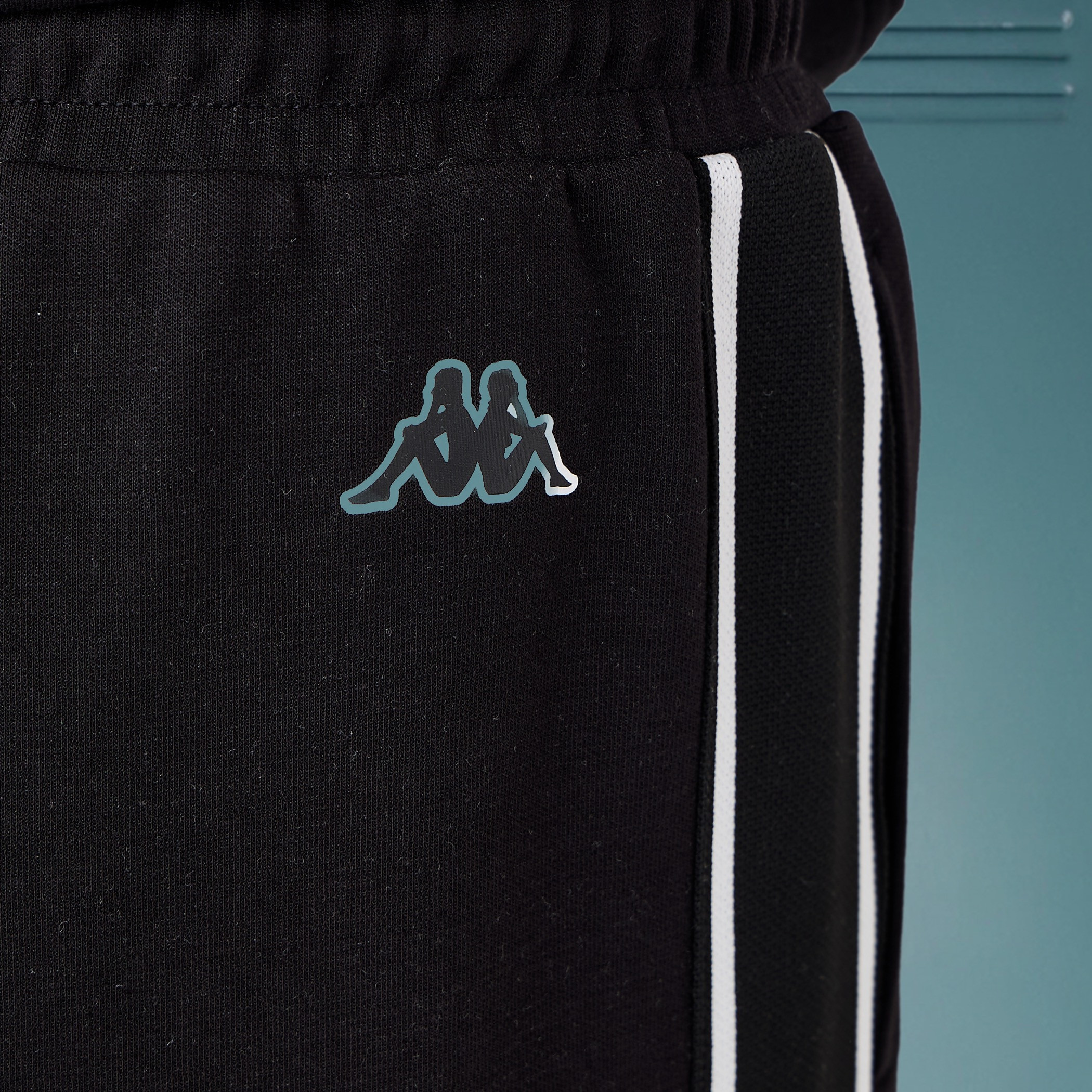 Kappa Logo Print Joggers with Drawstring Closure-men-clothing-sportswearandactivewear-bottoms-joggers-image-5