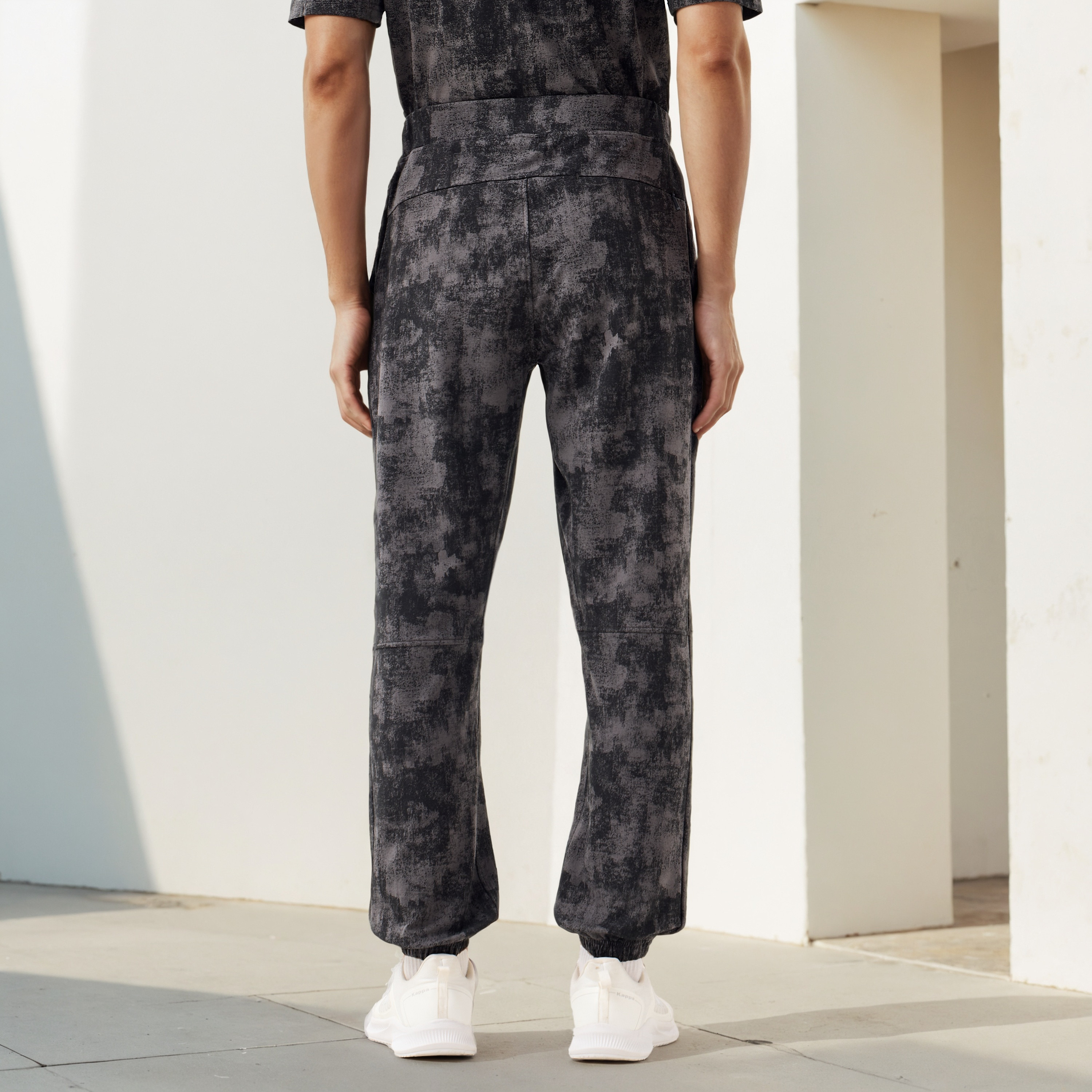 Kappa Printed Joggers with Drawstring Waistband-men-clothing-sportswearandactivewear-bottoms-joggers-image-3