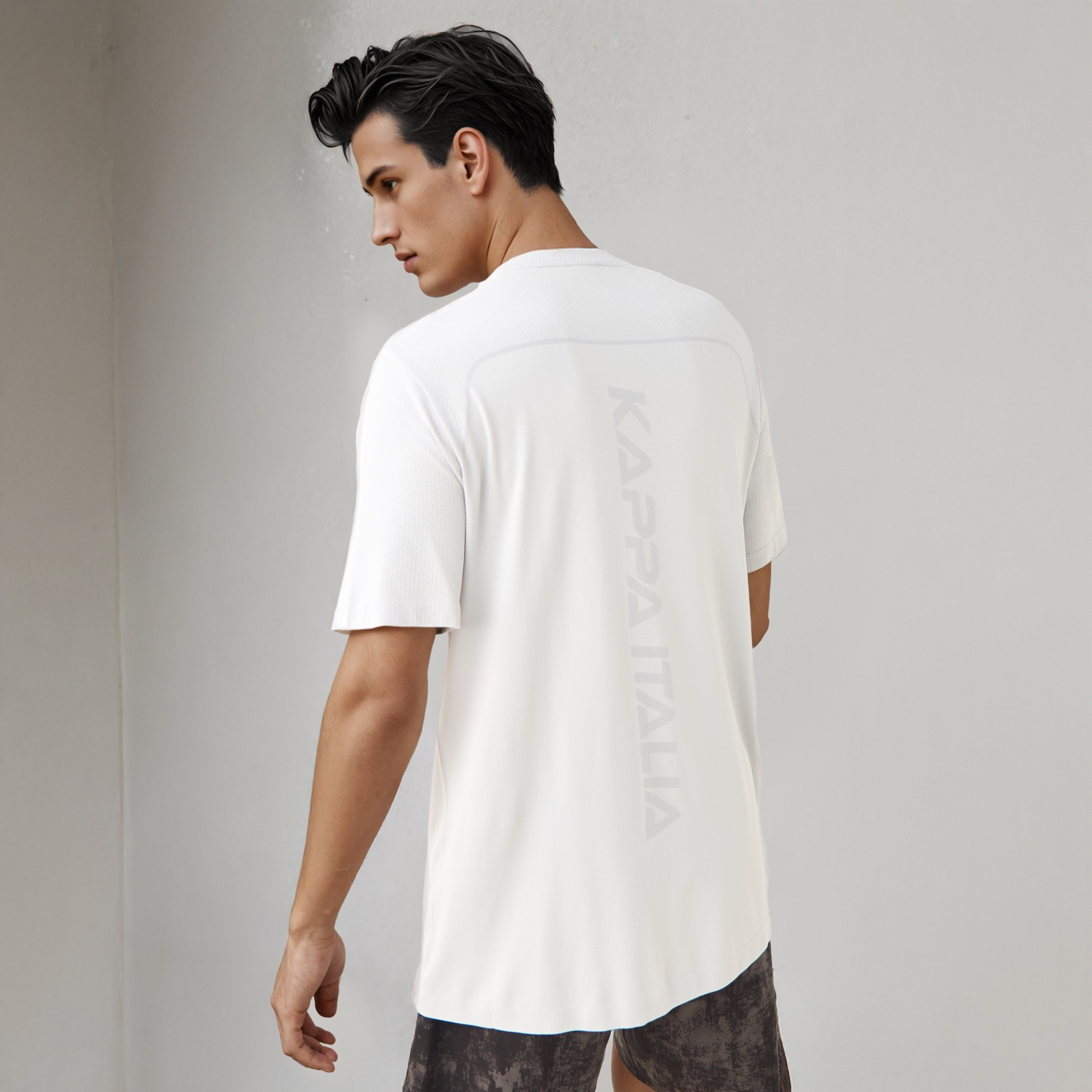 Kappa Seamless T-shirt-men-clothing-tshirtsandpolos-tshirts-image-3