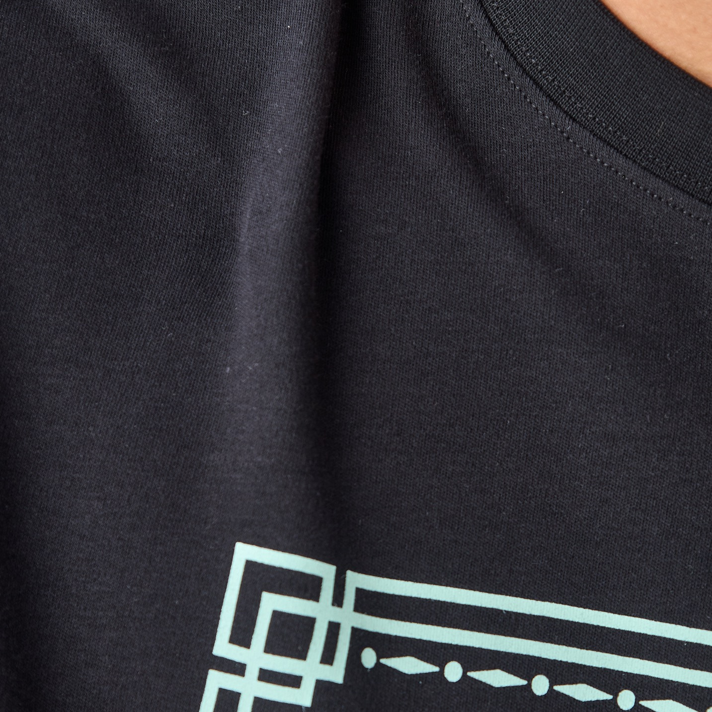 Kappa Logo Print Crew Neck T-shirt-men-clothing-sportswearandactivewear-tshirtsandpolos-image-5